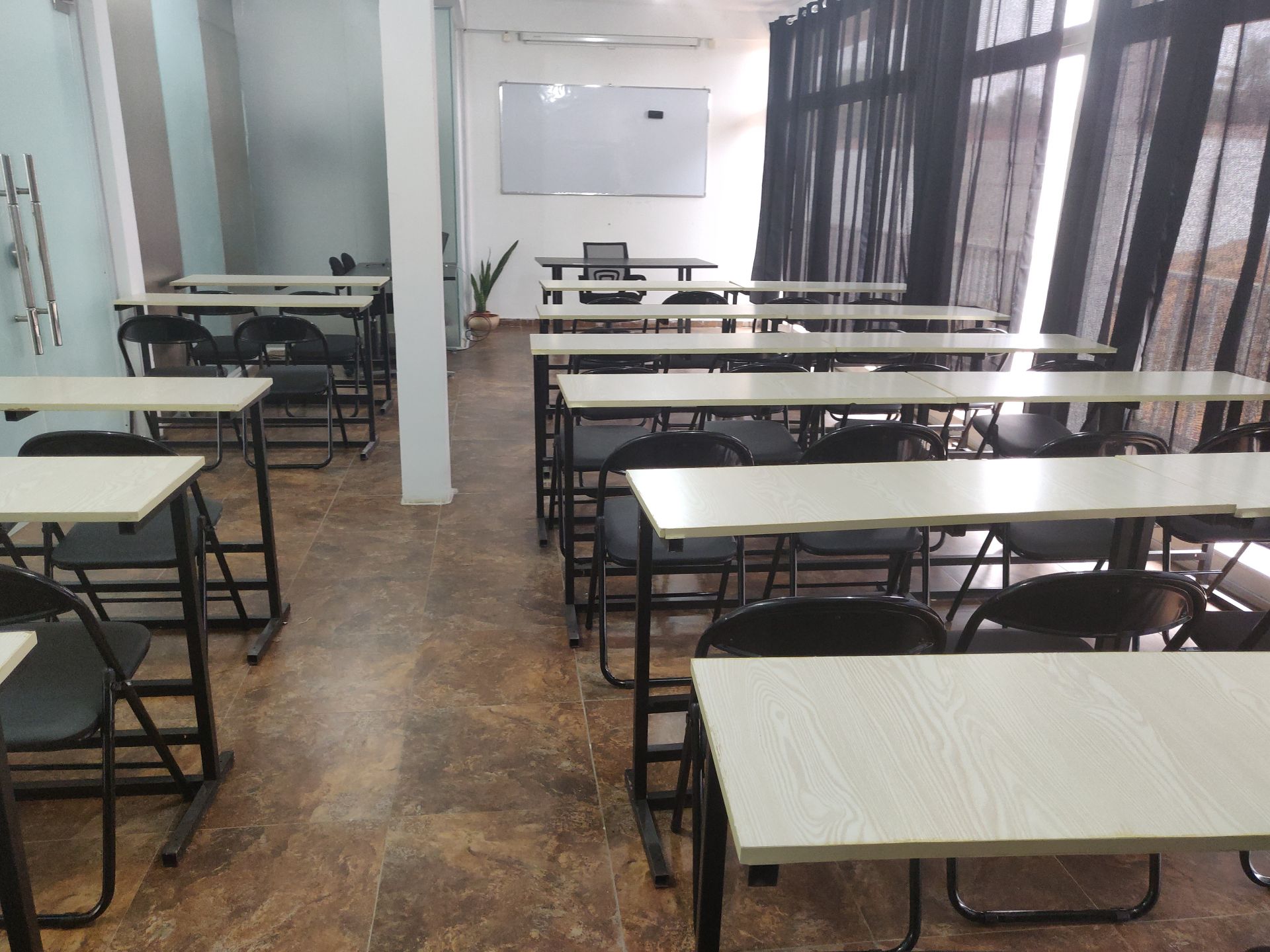 MAMD-Centro de Escritórios image 5