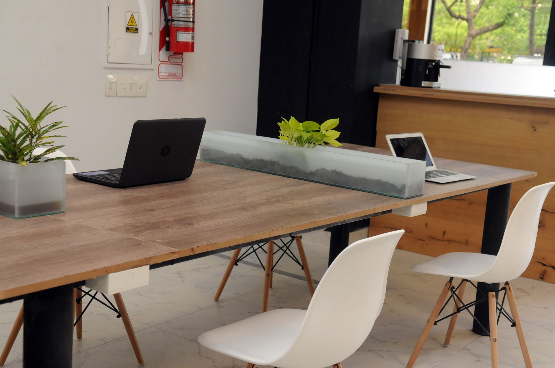 Let's Work Coworking image 5