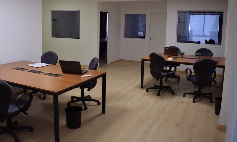 Plug and Work image 5