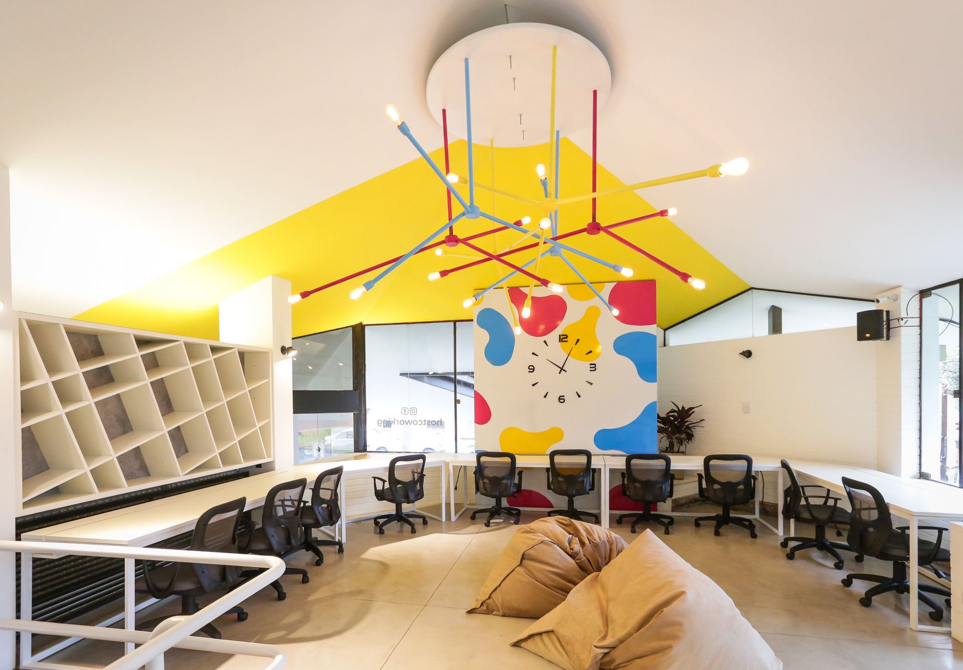 Host Coworking image 2