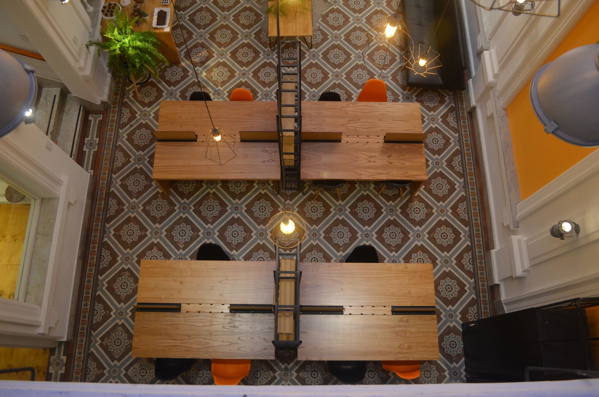 Punto ian Co. image 2