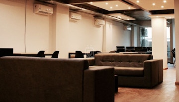 REQ Co Working image 1