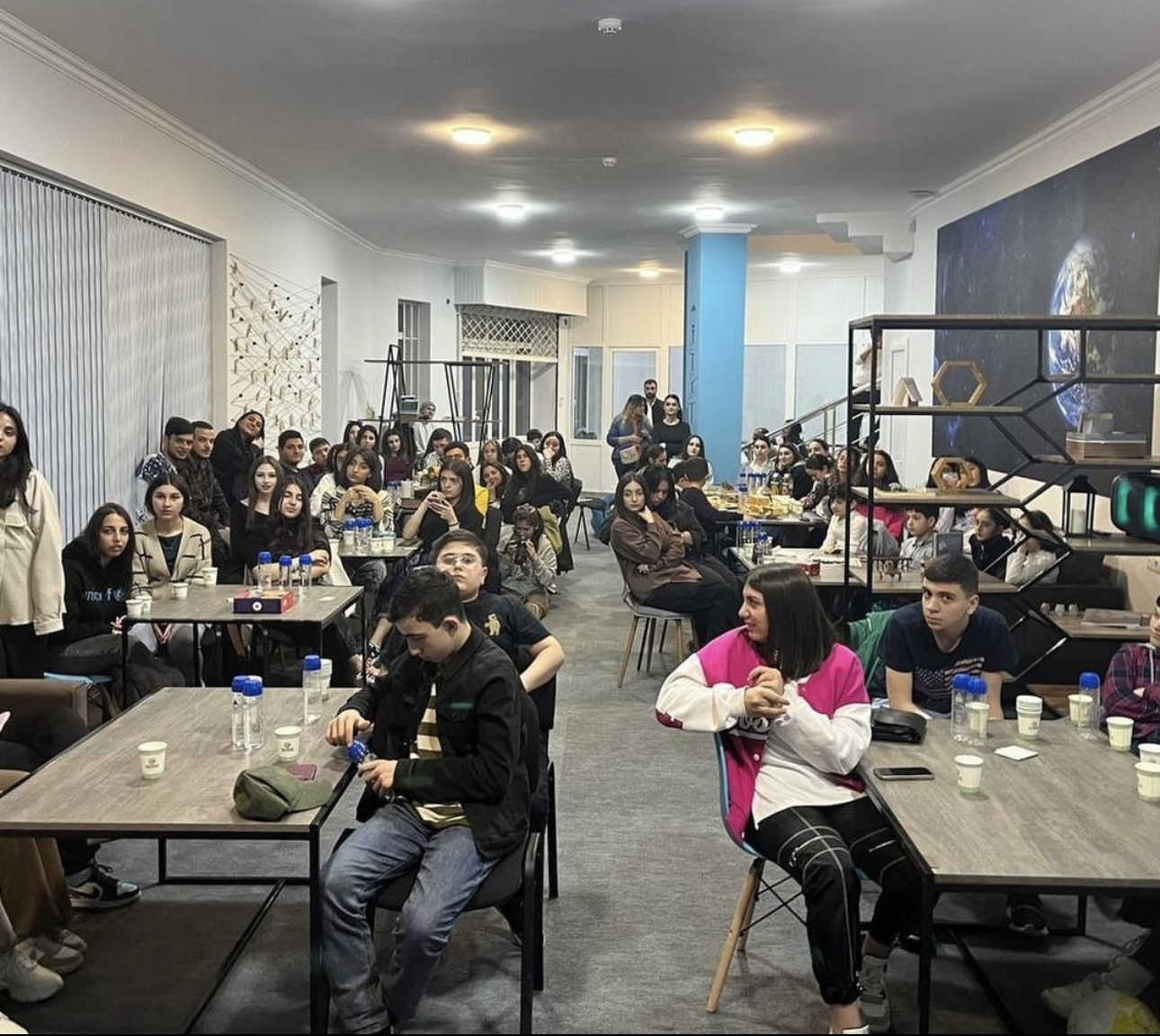 AbovAcademy CoWork image 5