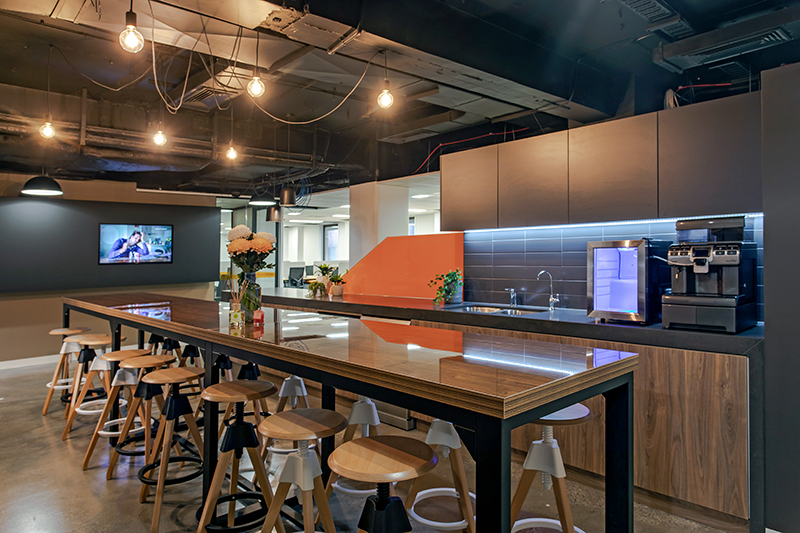 Spot Co-Working image 3