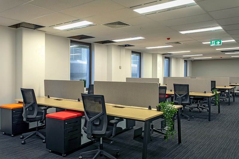 Spot Co-Working image 5