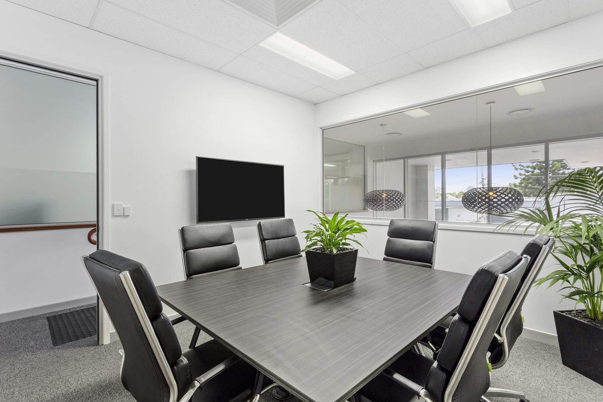 Studio42 Workspaces image 3