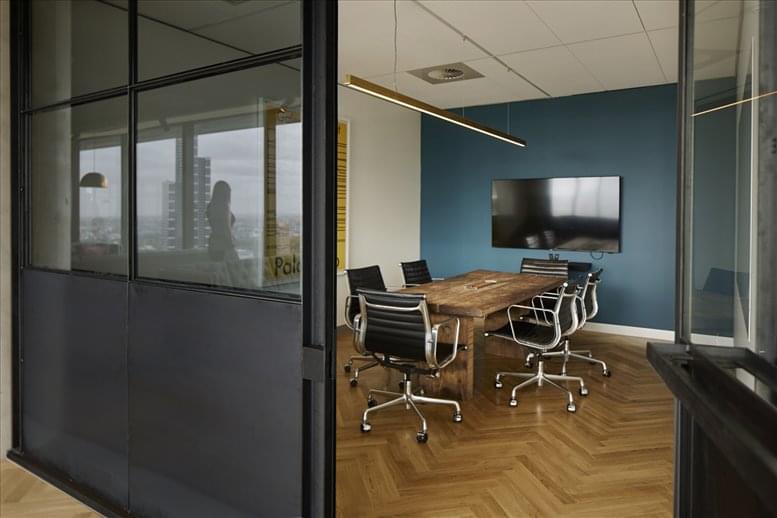 Work Club Global image 3