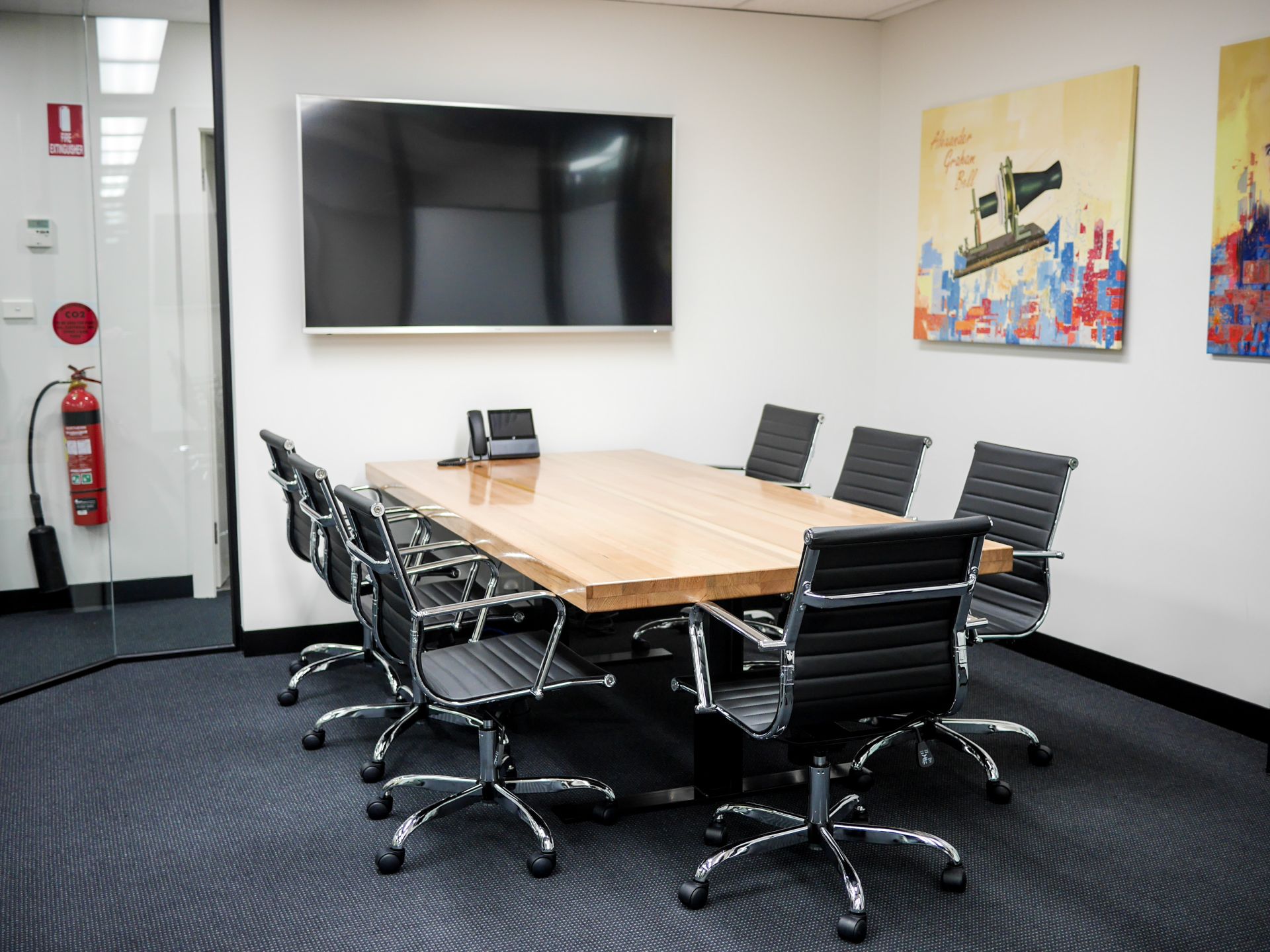 Cardigan Suites image 4