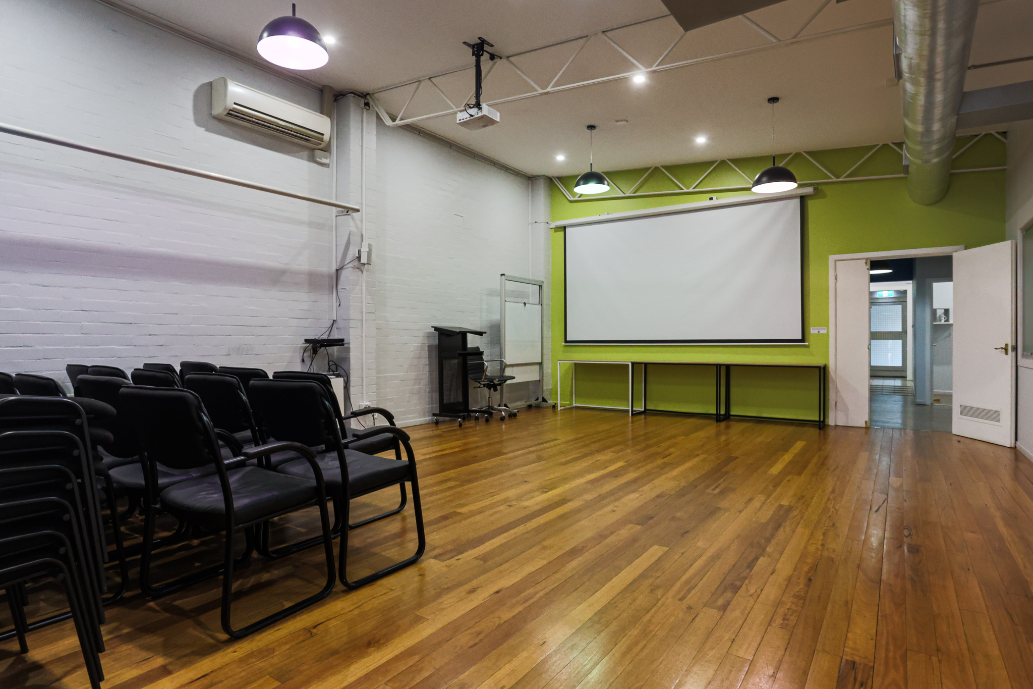 Genius Loves Company image 4