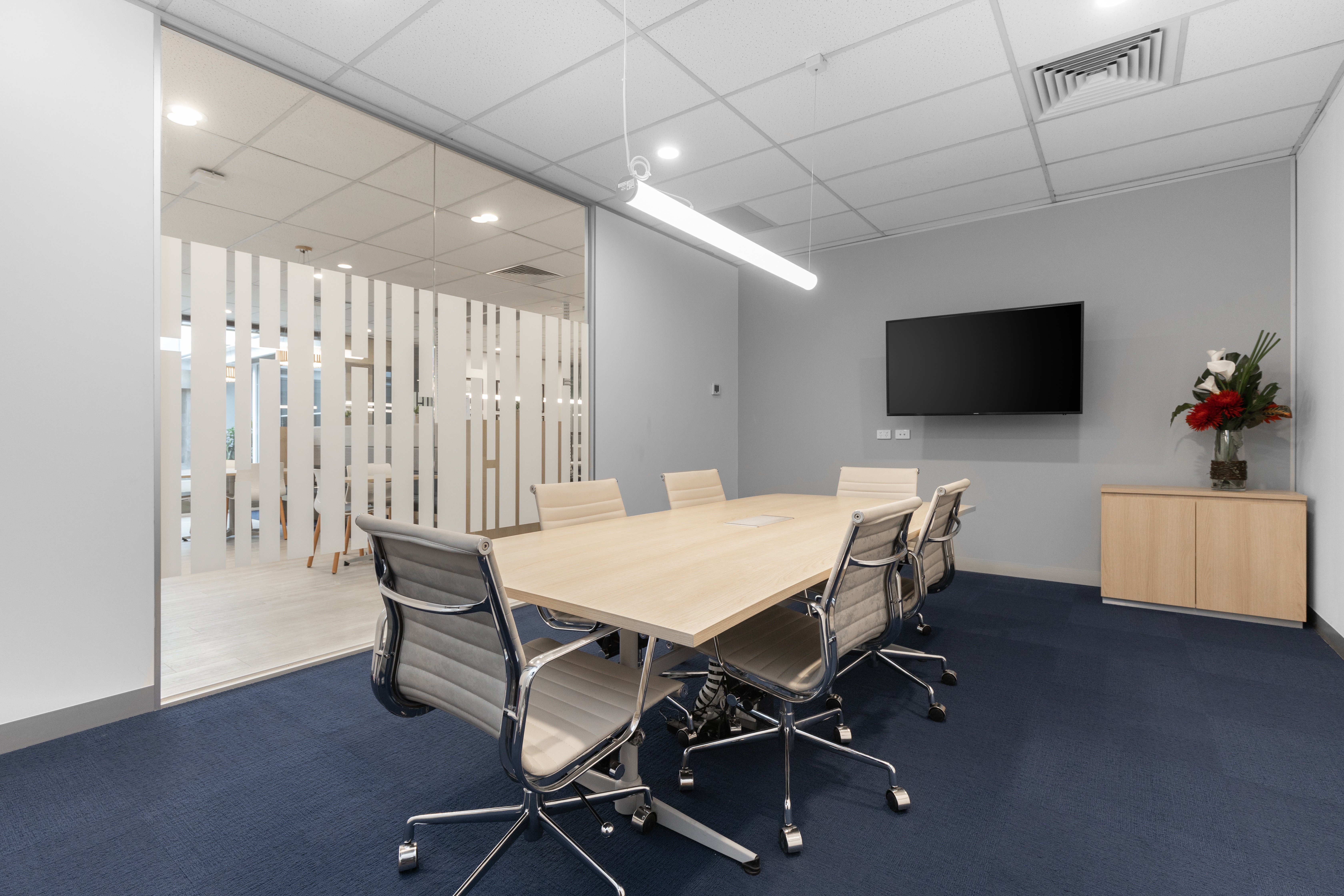 Regus - Melbourne, Heidelberg image 4