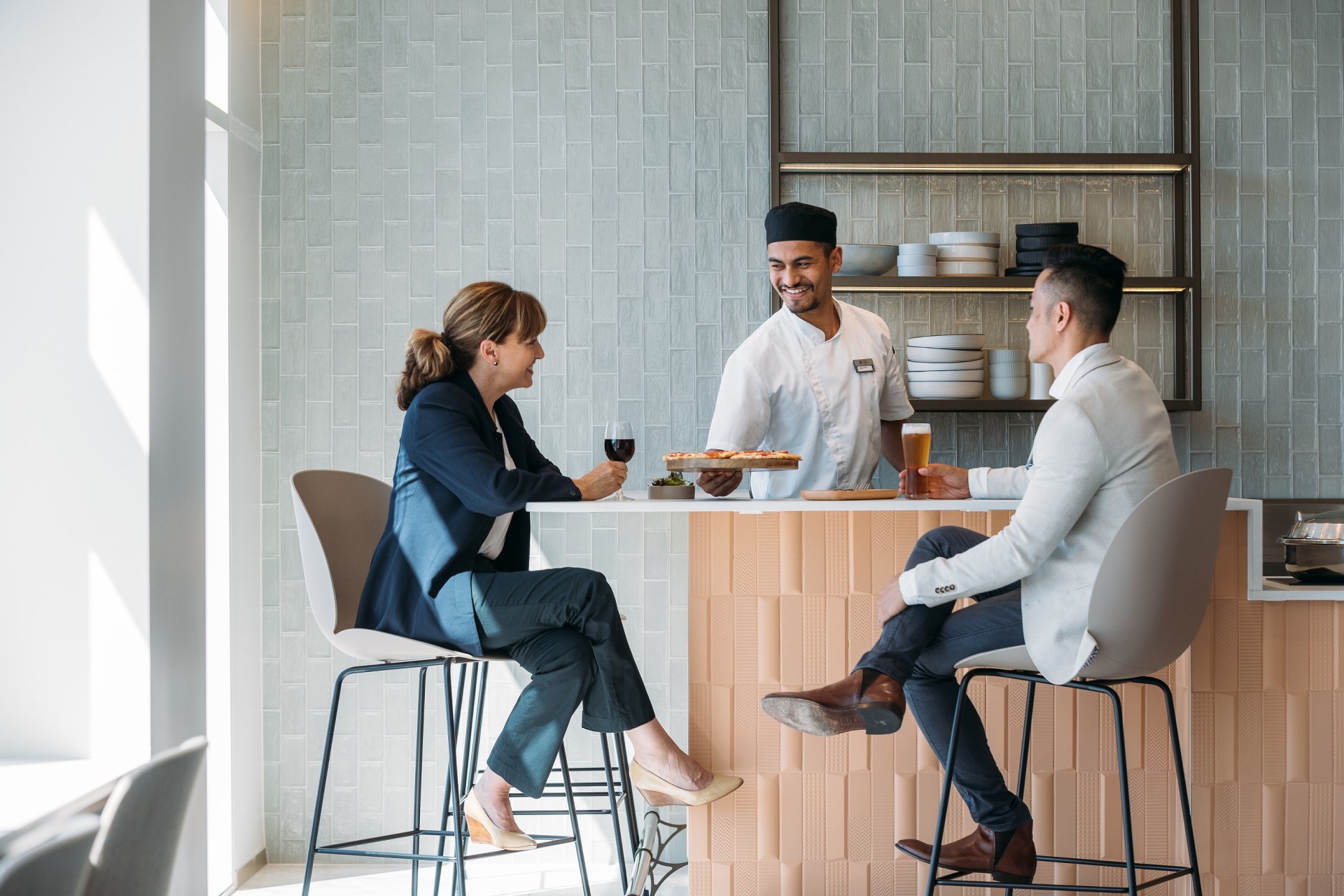 Plaza Premium Lounge (International Departures) / Sydney image 3