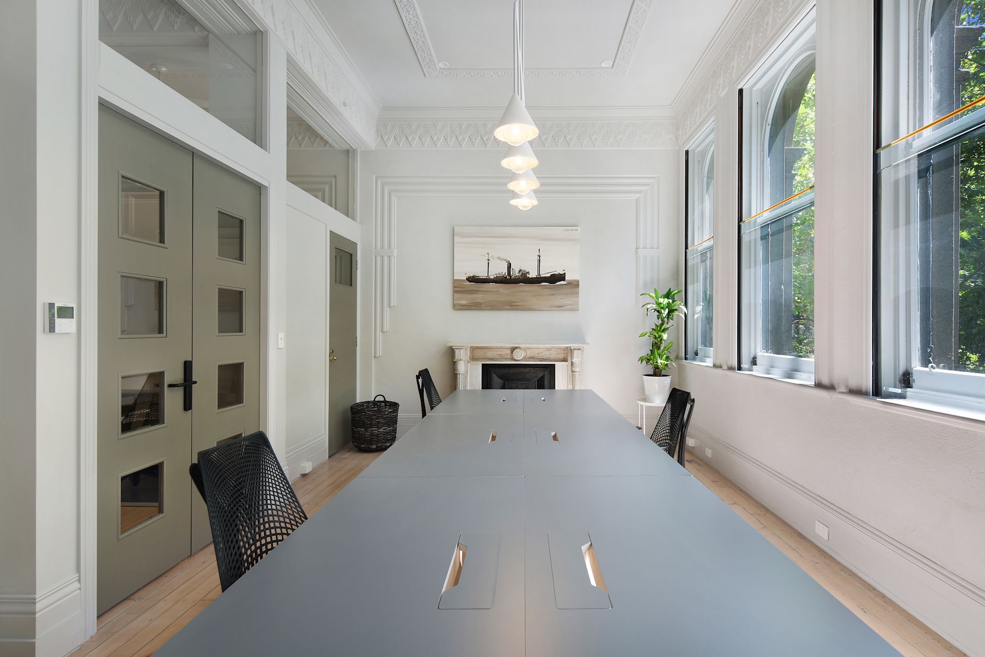 25 King Collective image 4