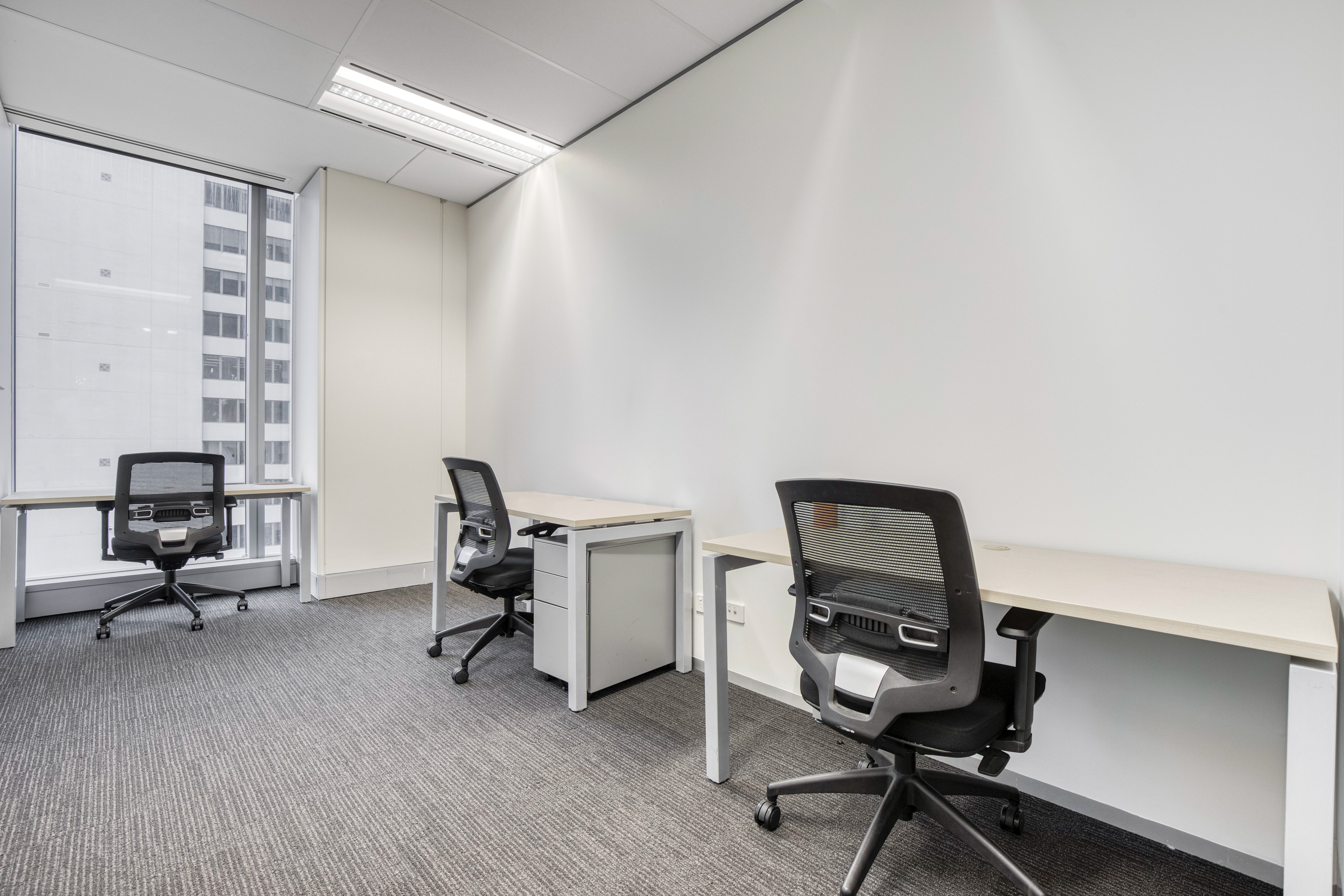 Regus 180 deals lonsdale