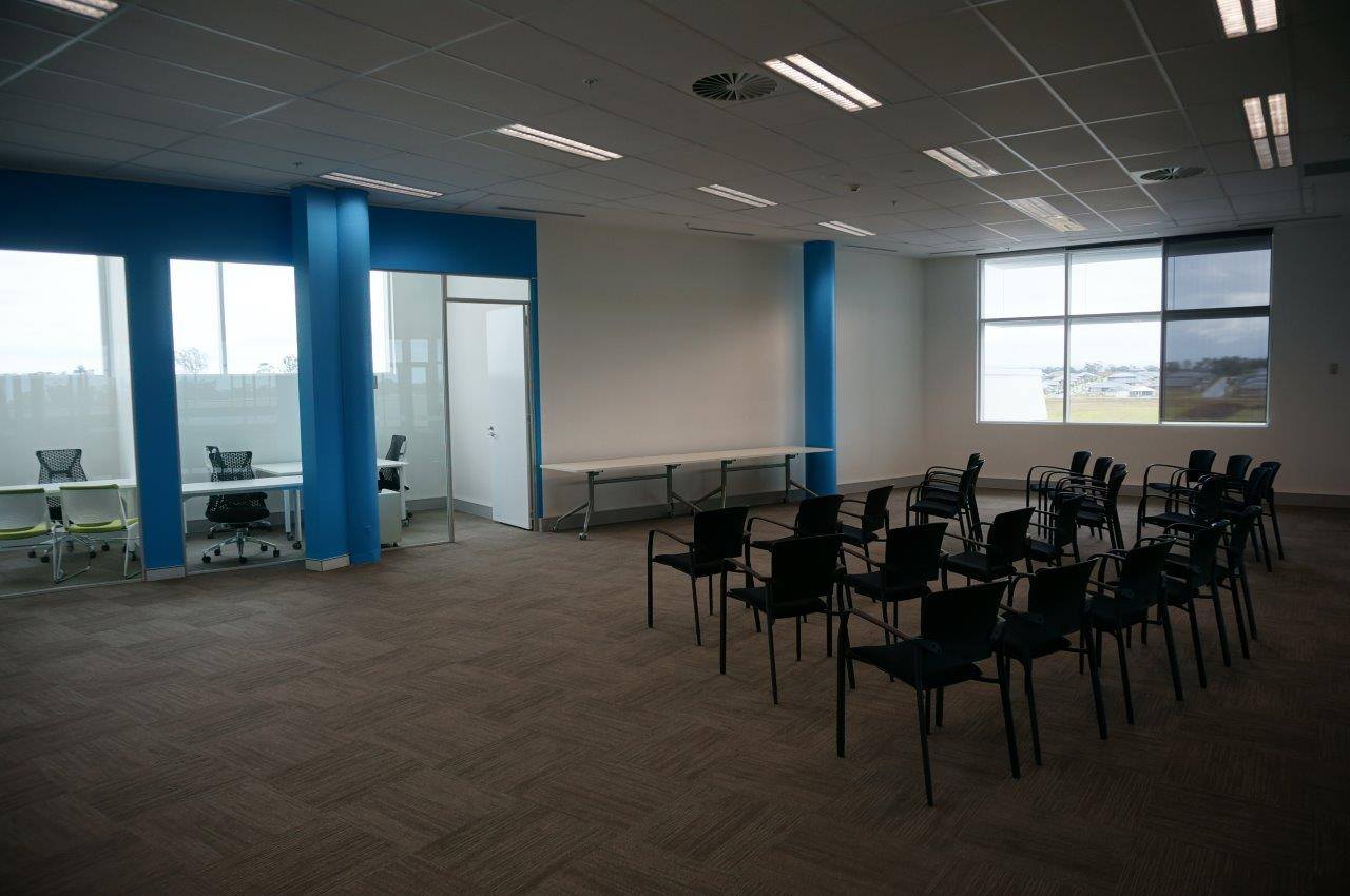 Oranpark Smart Workhub image 2