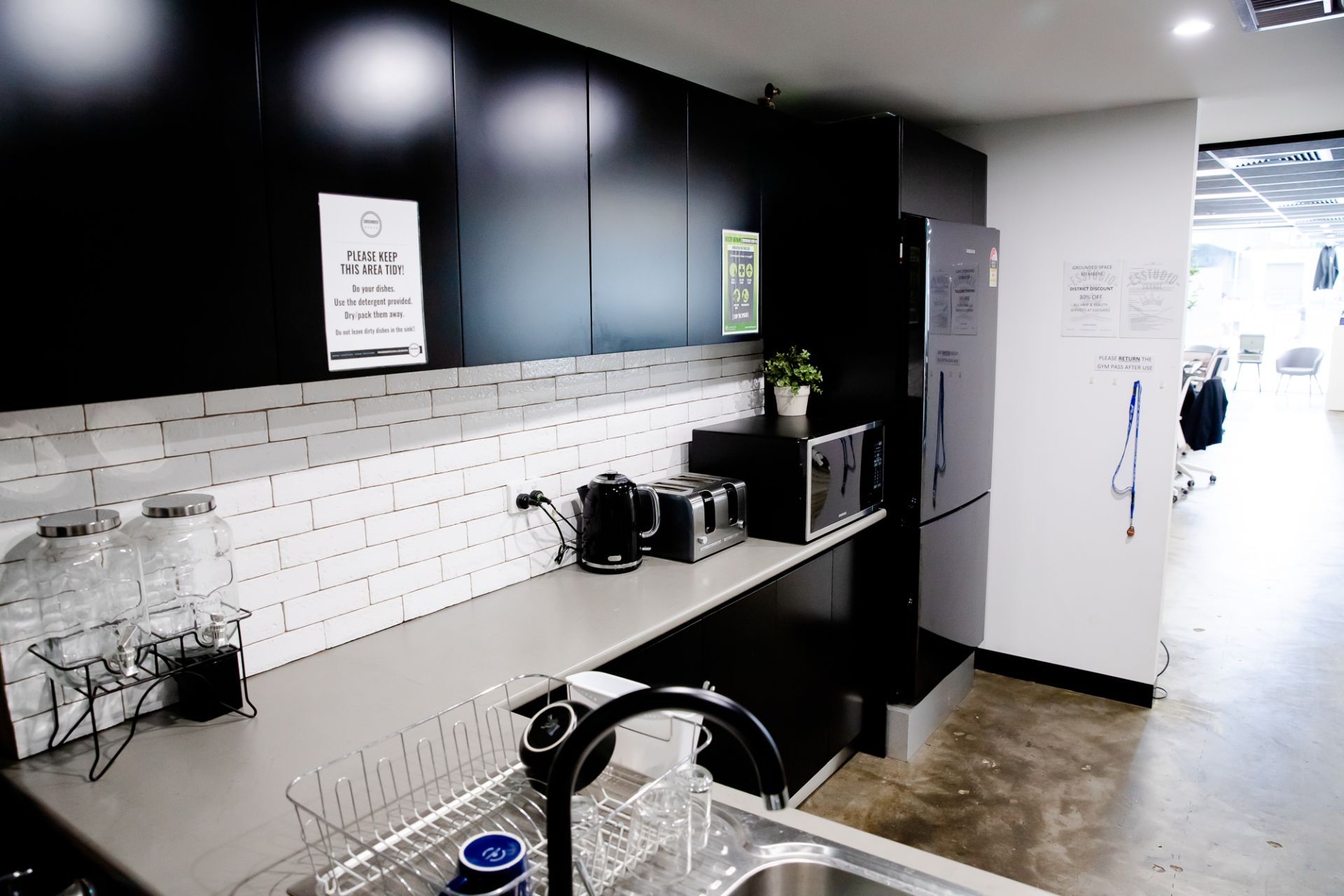 Grounded Space image 3