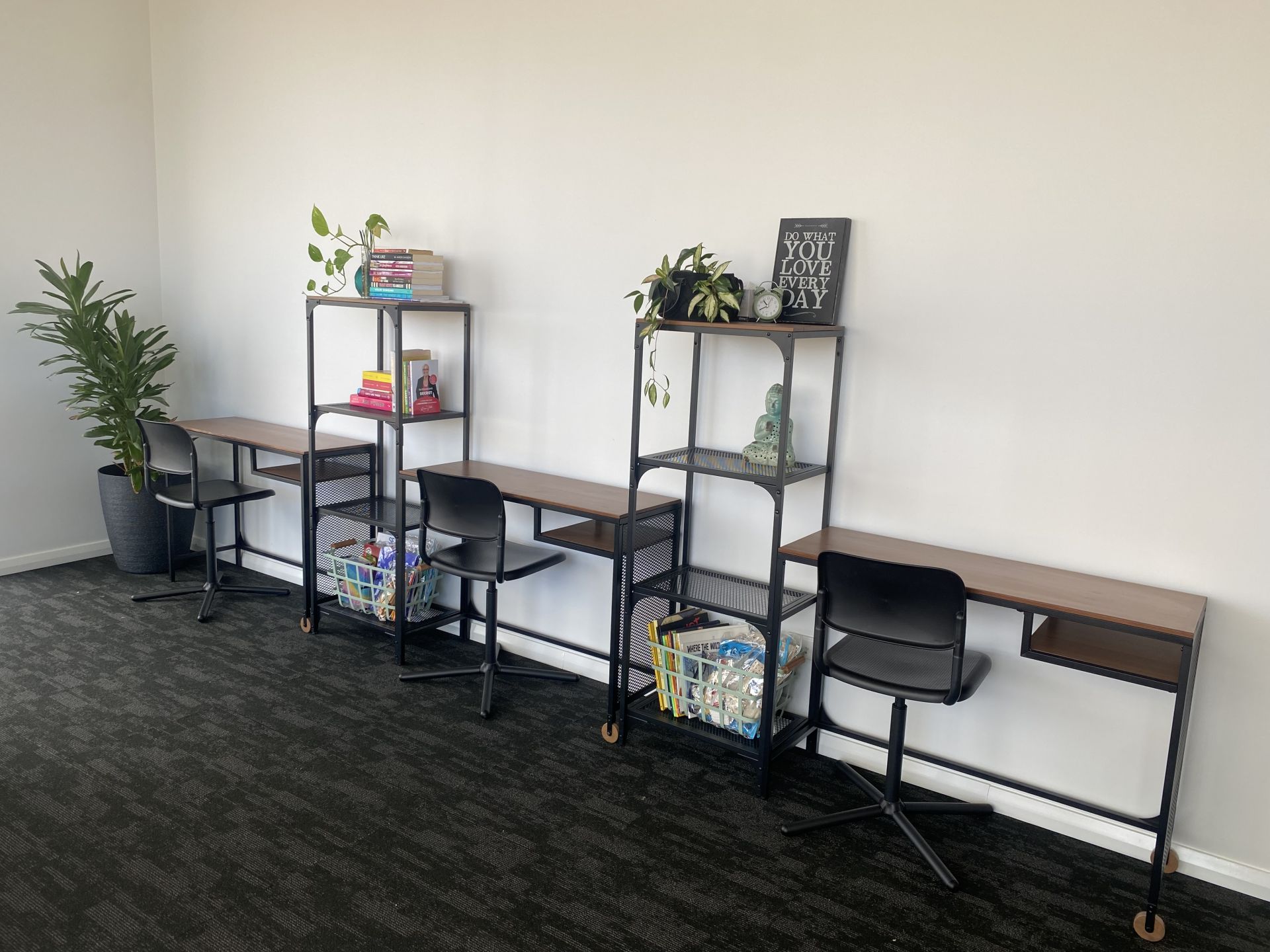 Byford Co.Lab image 3