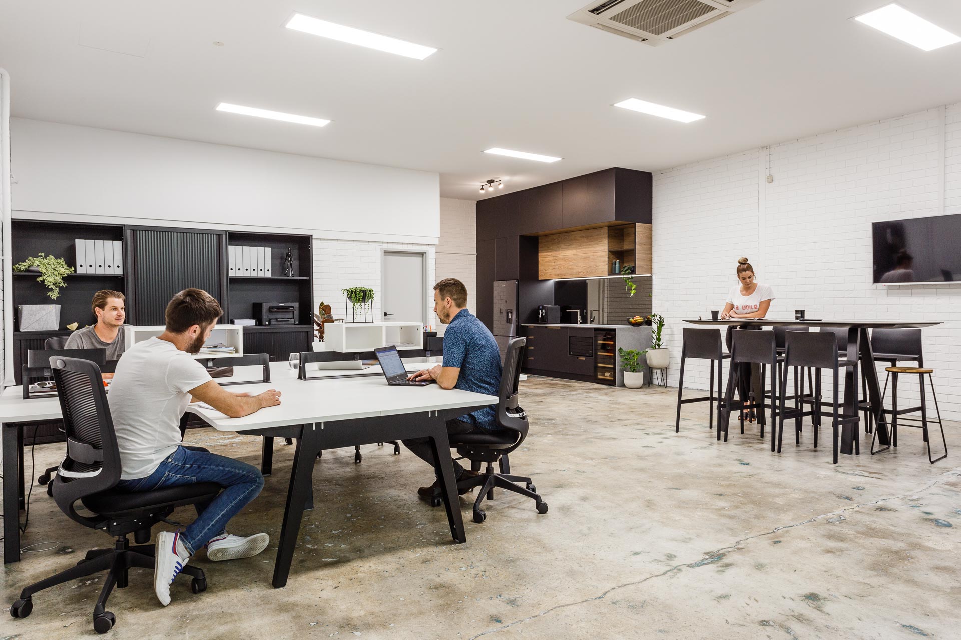 MAISON - A HOUSE TO CREATE image 3