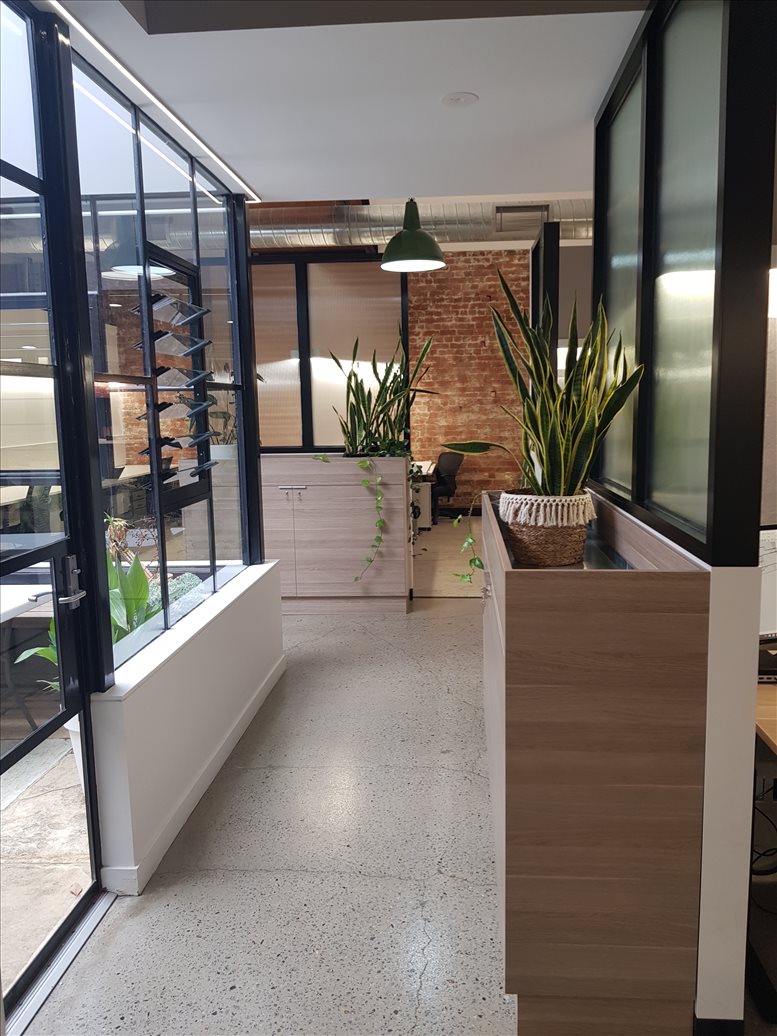 Knock Knock Cowork image 2