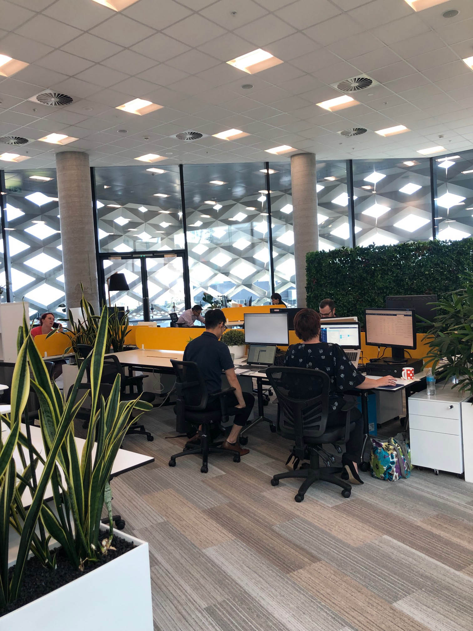 BizHub Coworking Space image 4