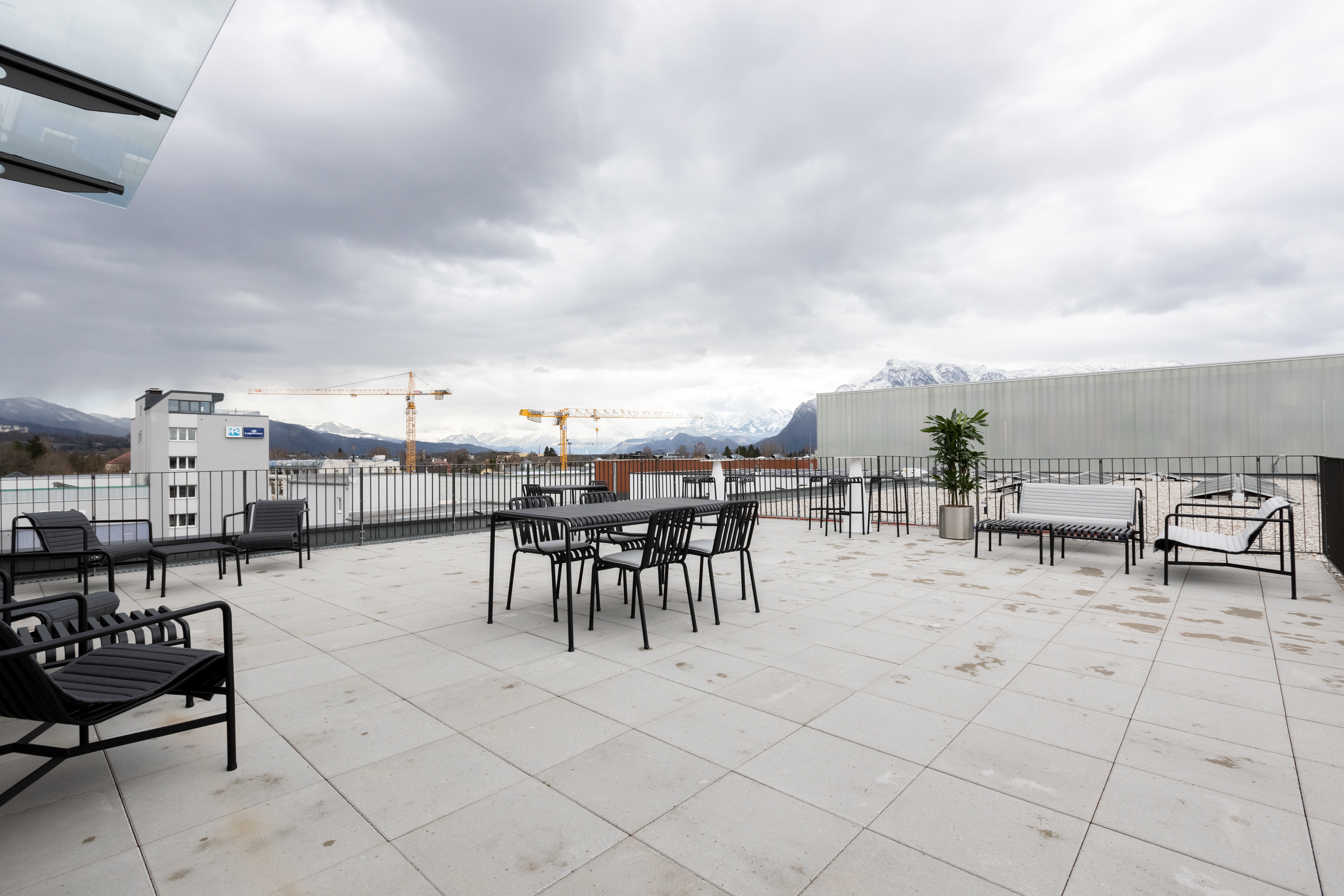 Regus - Salzburg, Airport West image 5