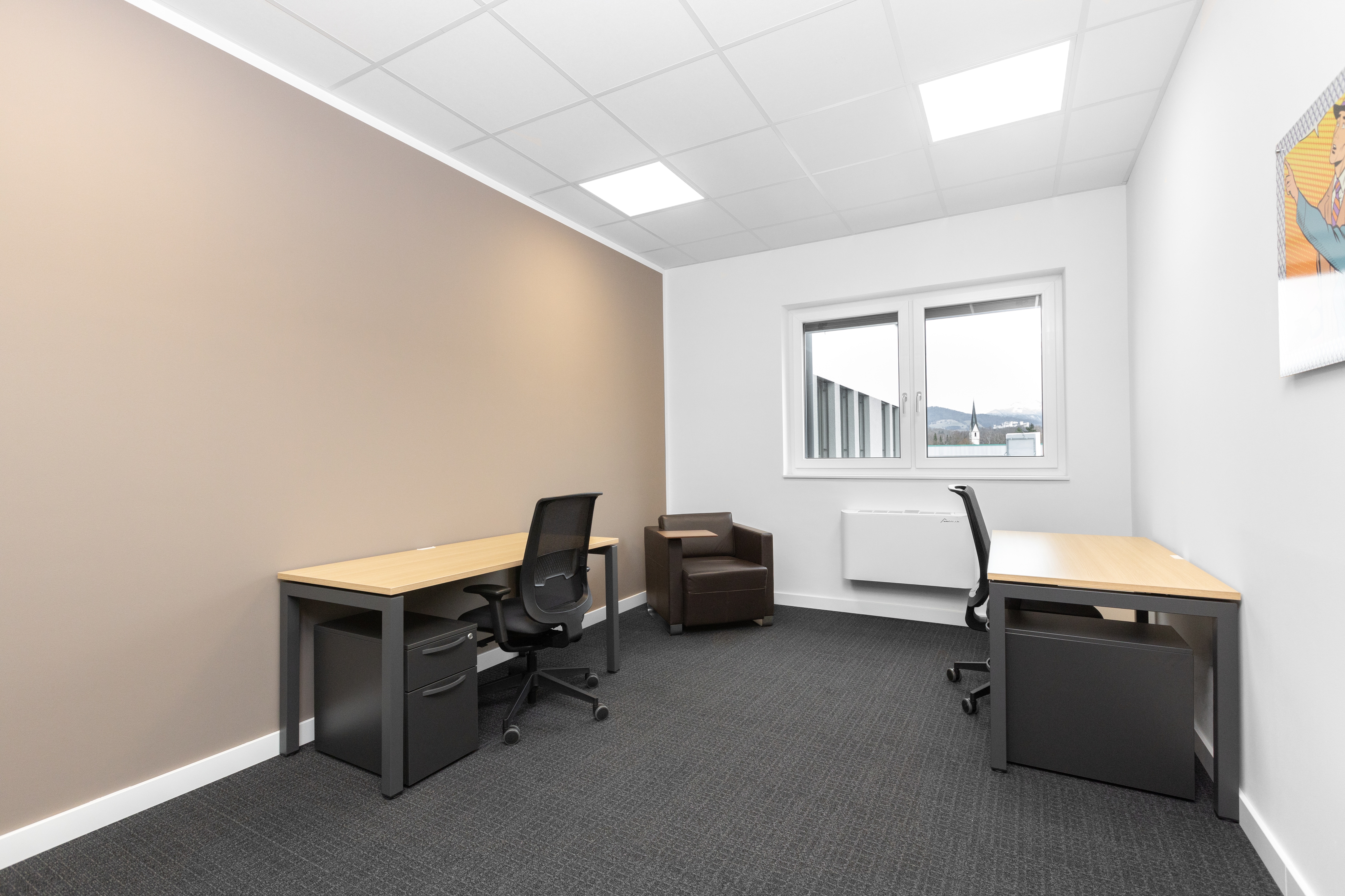 Regus - Salzburg, Airport West image 4