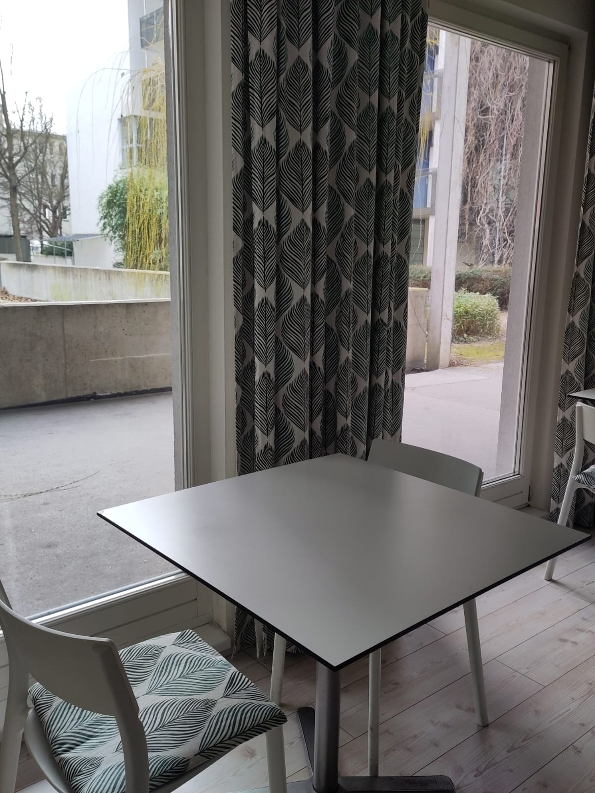 CoWorking im Aquarium image 5