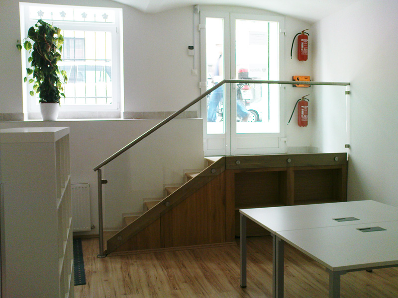 Gemeinschaftsbüro image 2