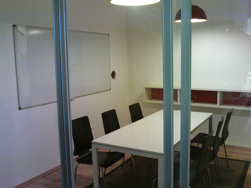 Gemeinschaftsbüro image 5