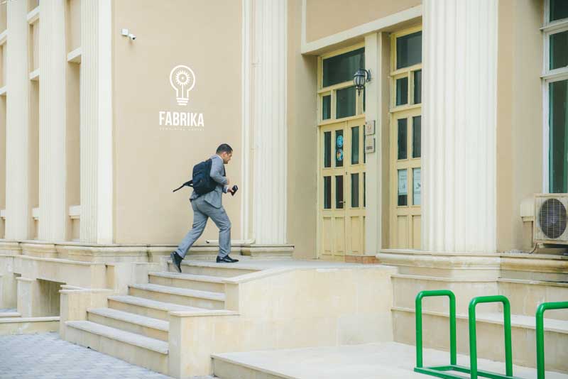 Fabrika image 4