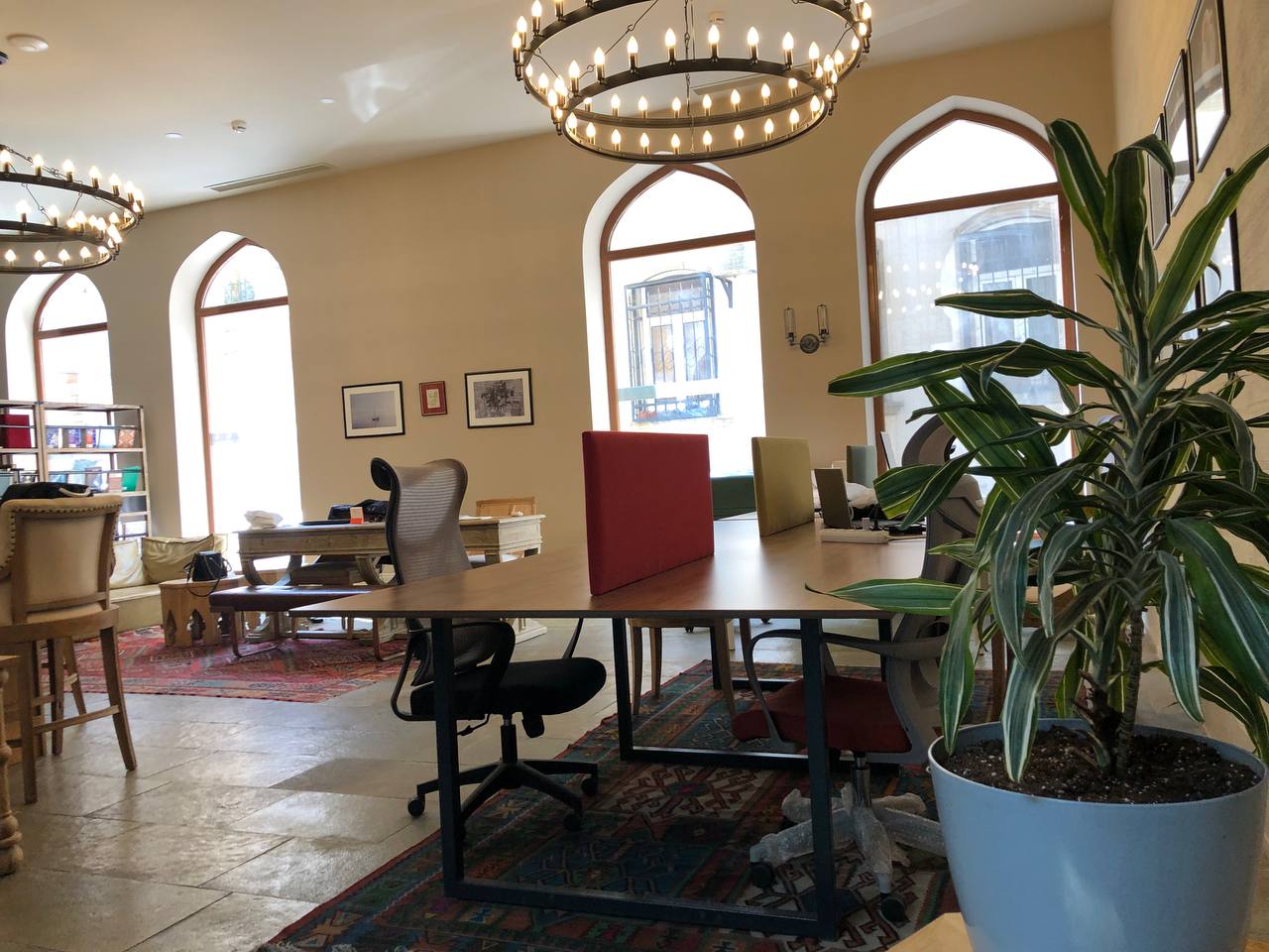 UWork Coworking Center image 5