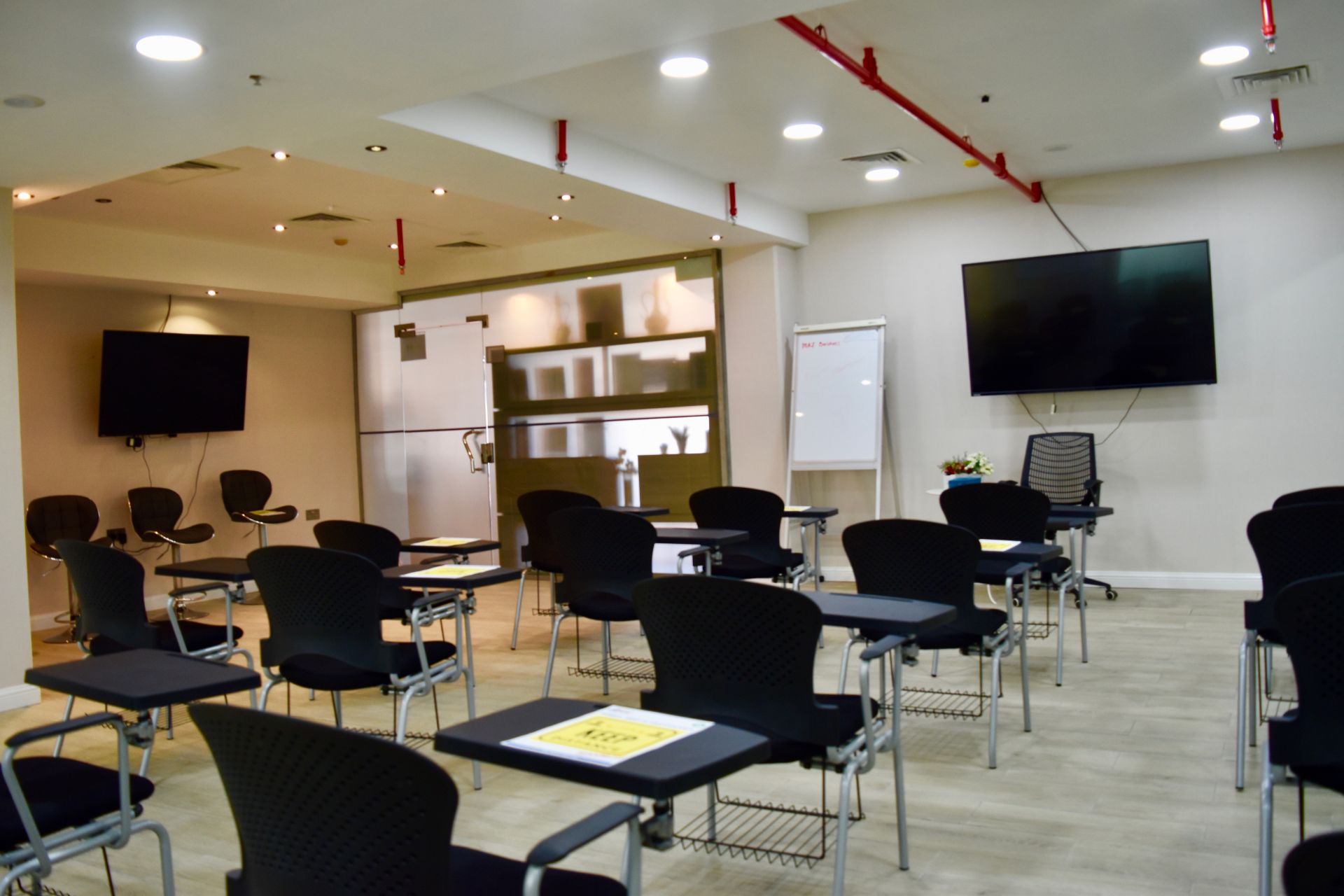 MAZ BUSINESS image 5