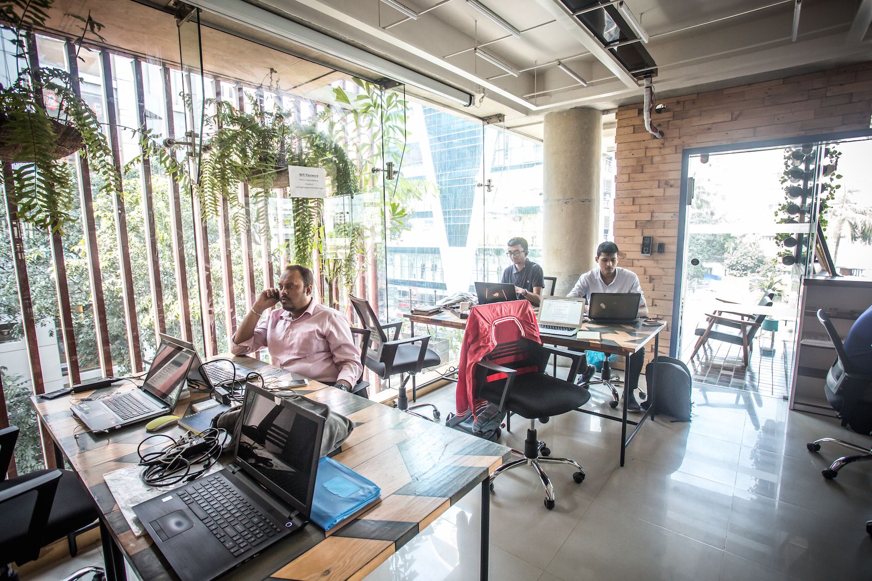 Moar Banani 11 image 4