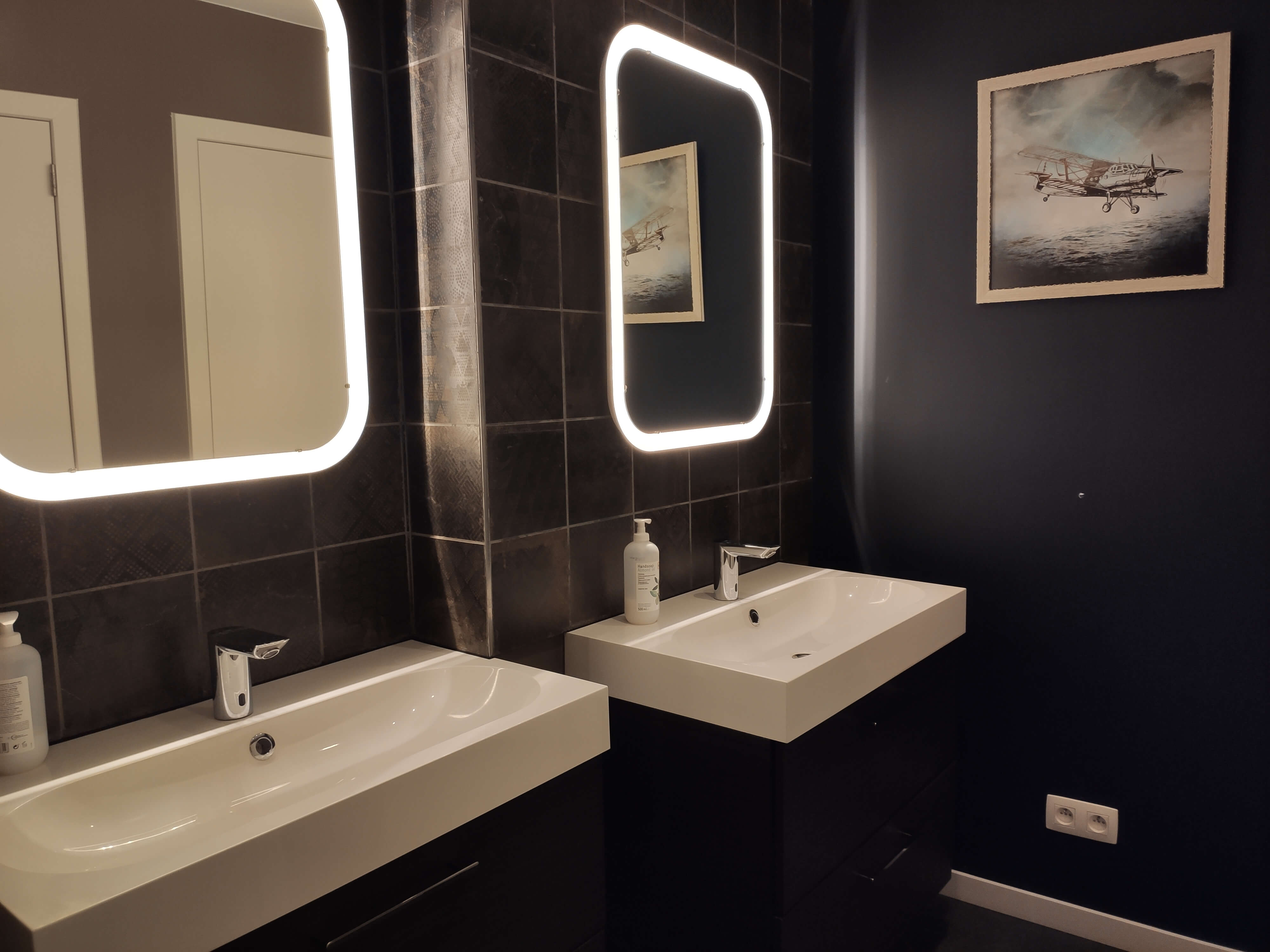 1USUAL coworking image 2