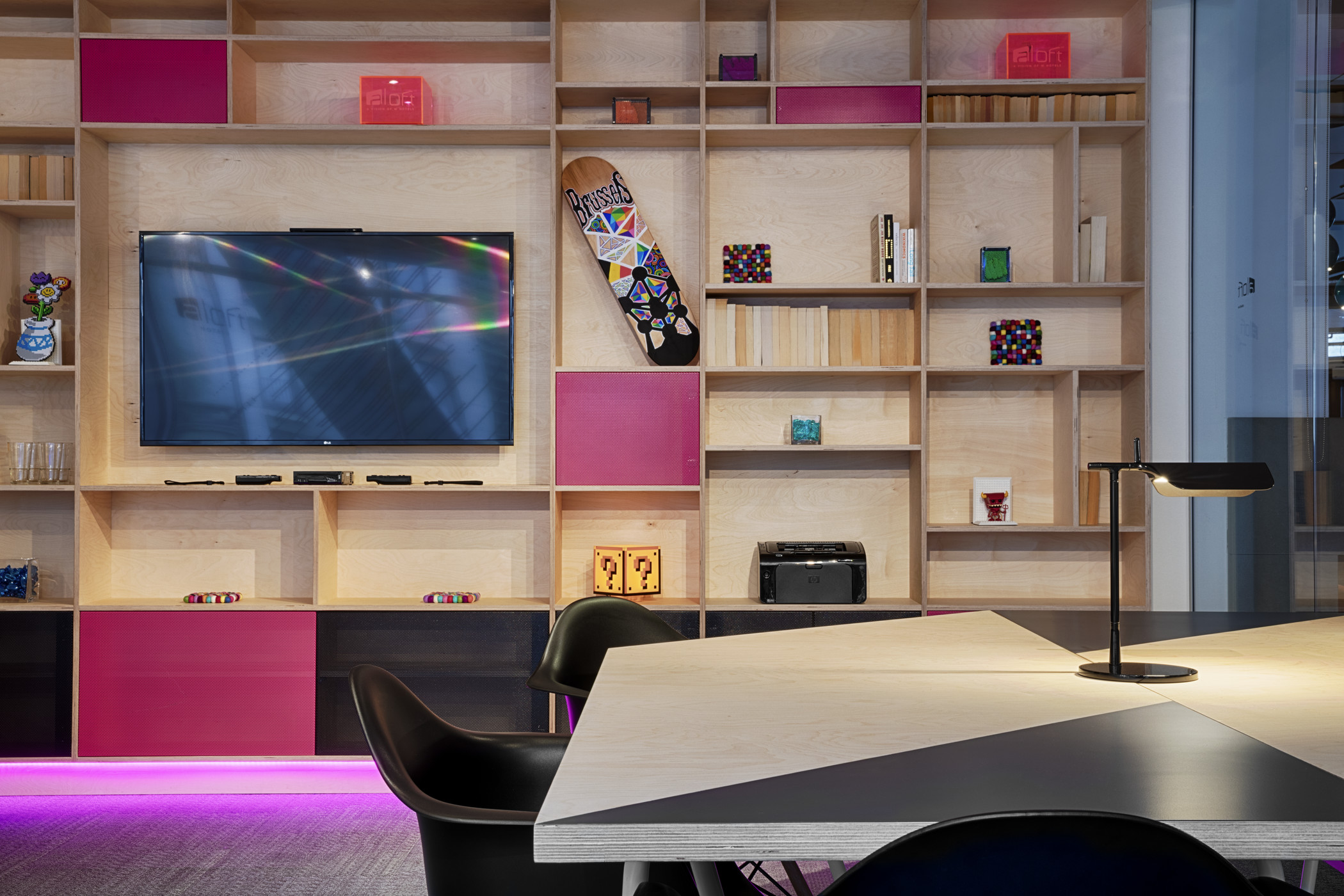 Re:creative profile image