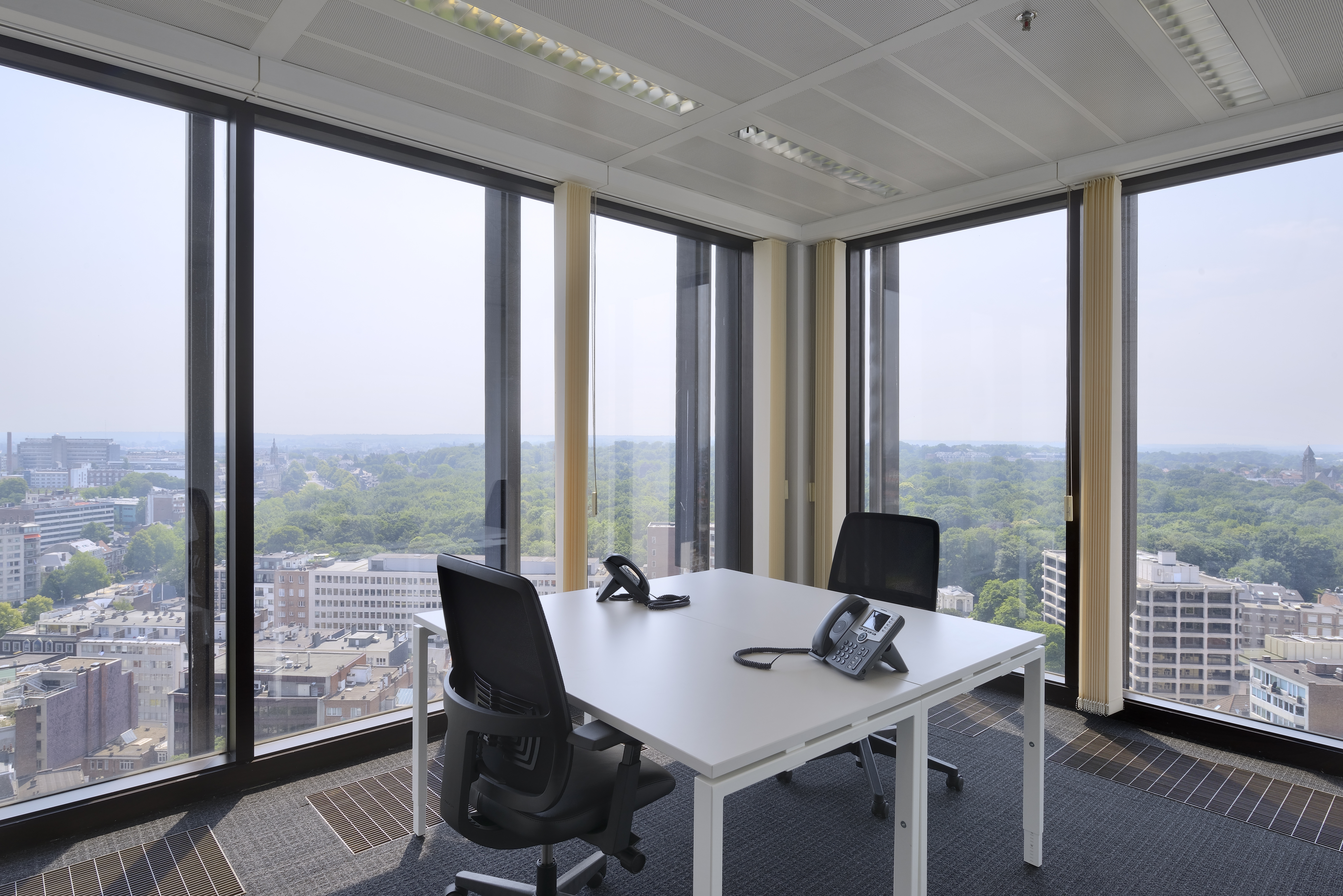 Regus - Brussels, IT Tower image 5