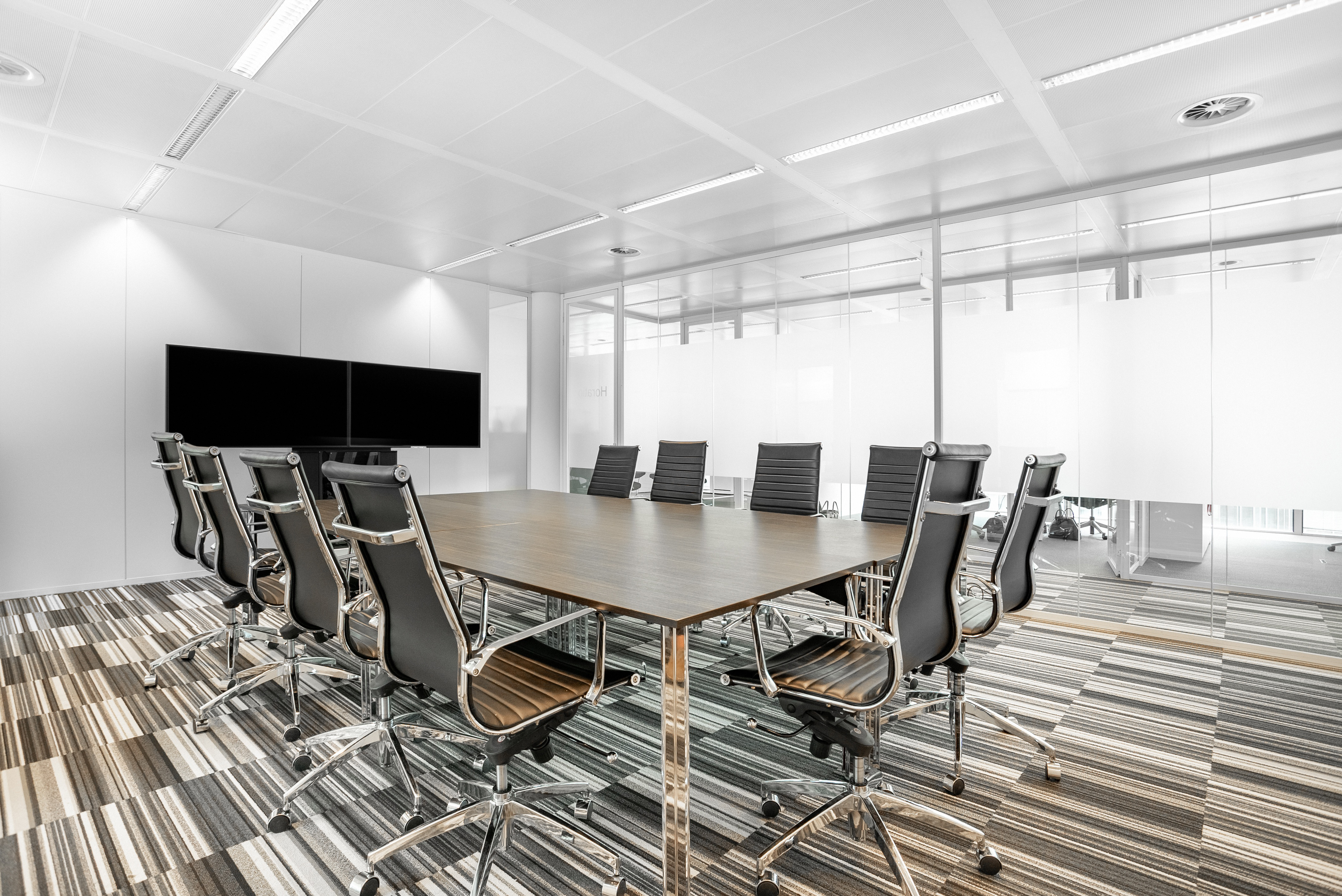 The Office Operators - Brussels, TOO Brussels Airport image 4