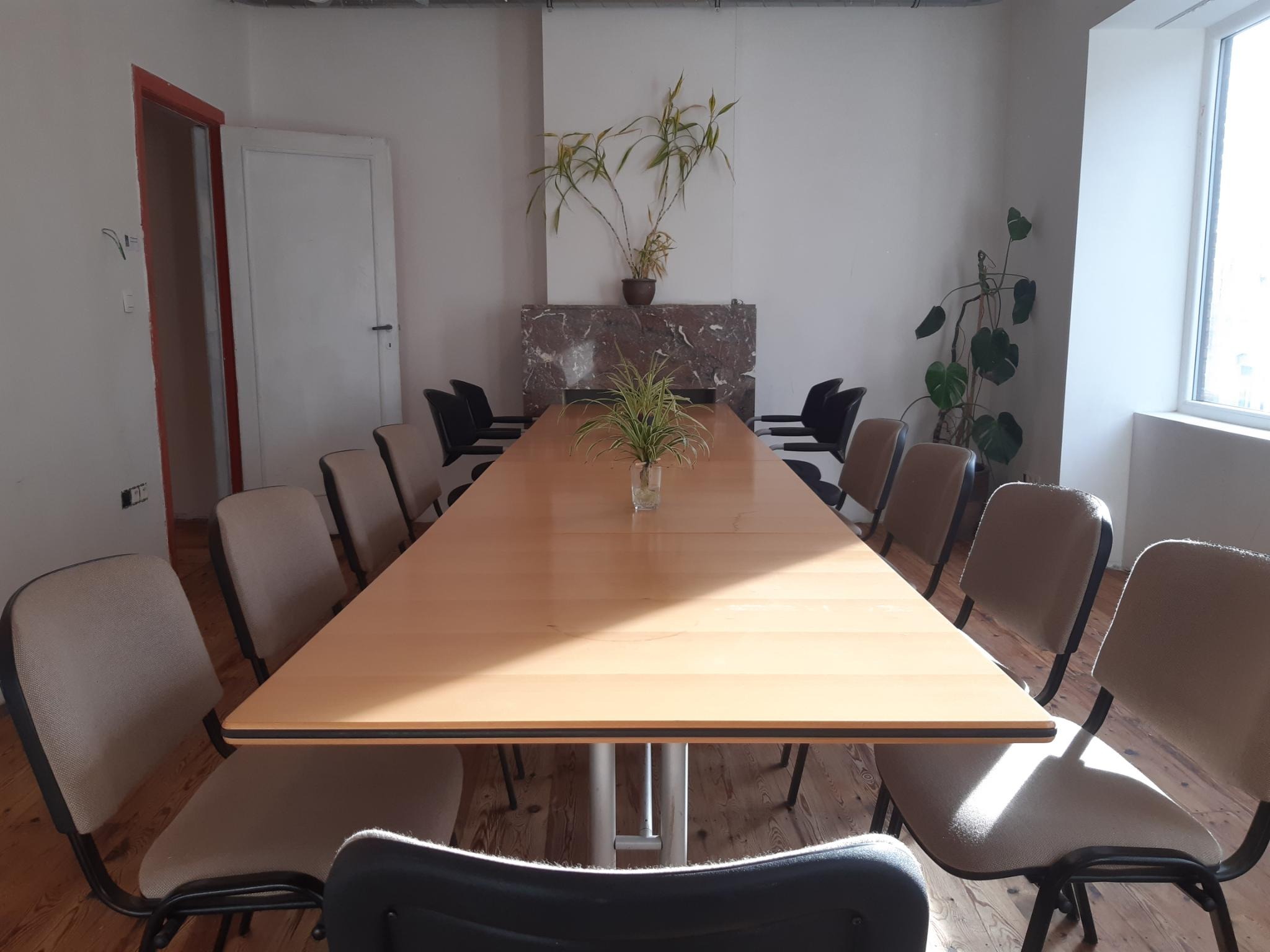 Flordi Coworking & Meeting rooms image 2