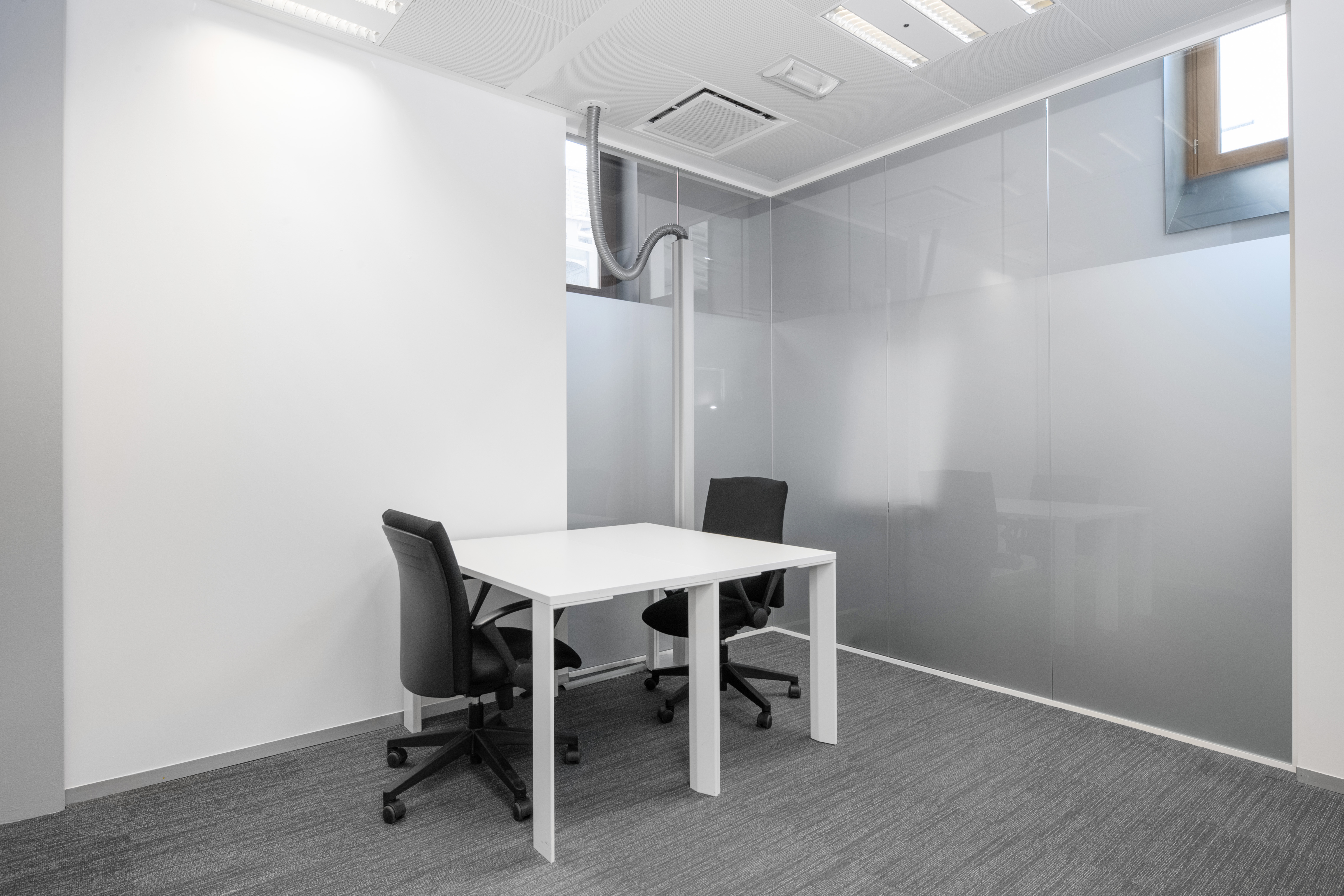 Regus Express - Leuven, Railway Station Regus Express image 3