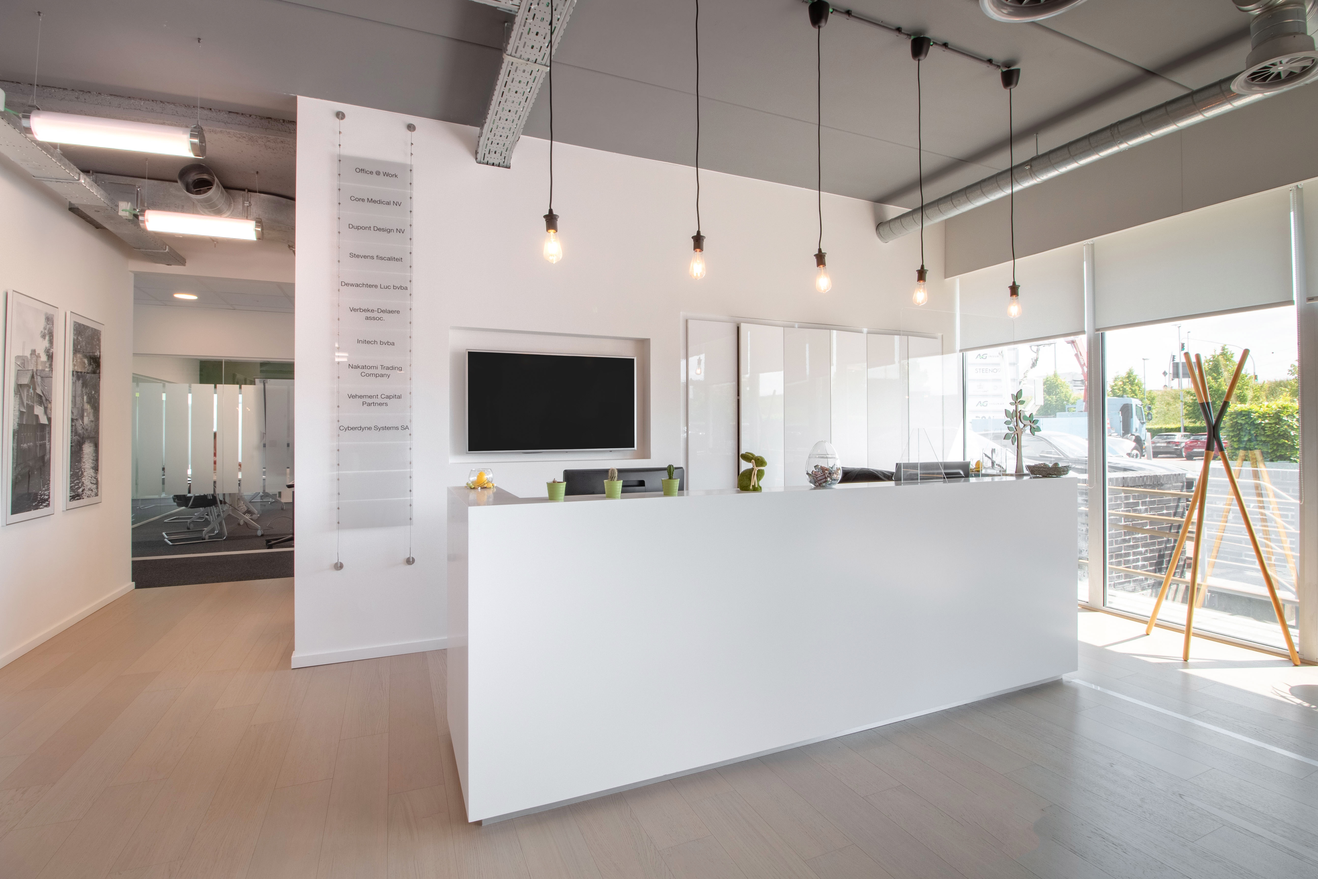 Regus - Roeselare West Wing Park image 4