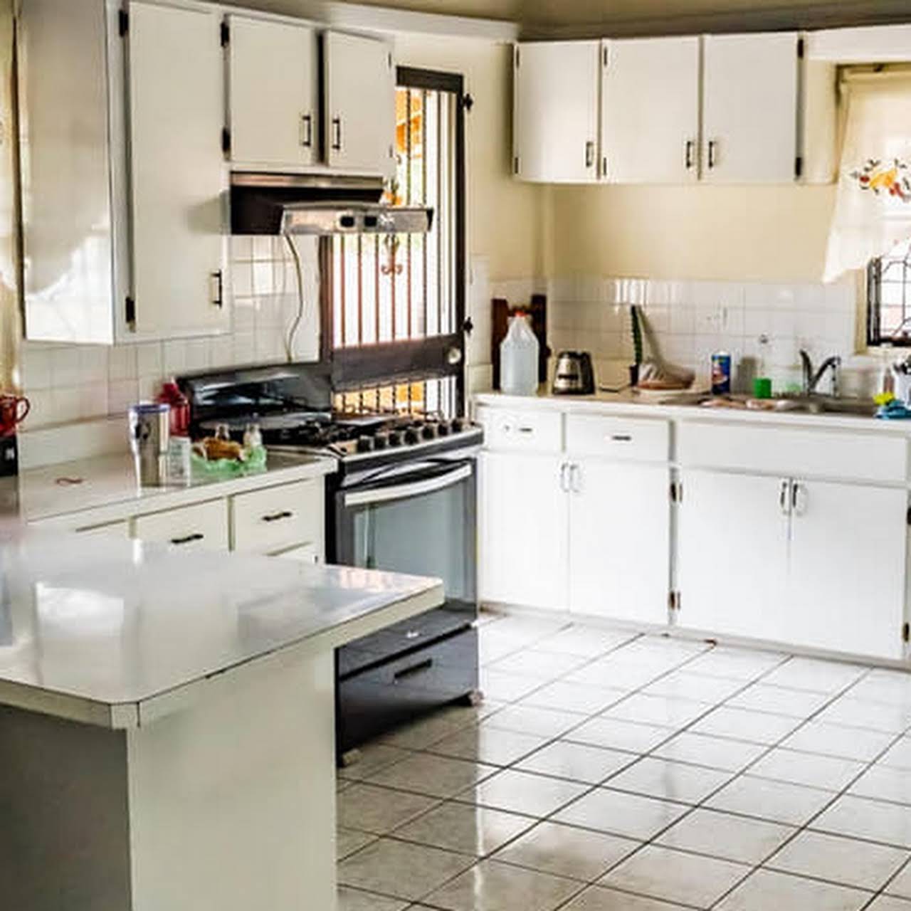 Founders Hub Belize image 2