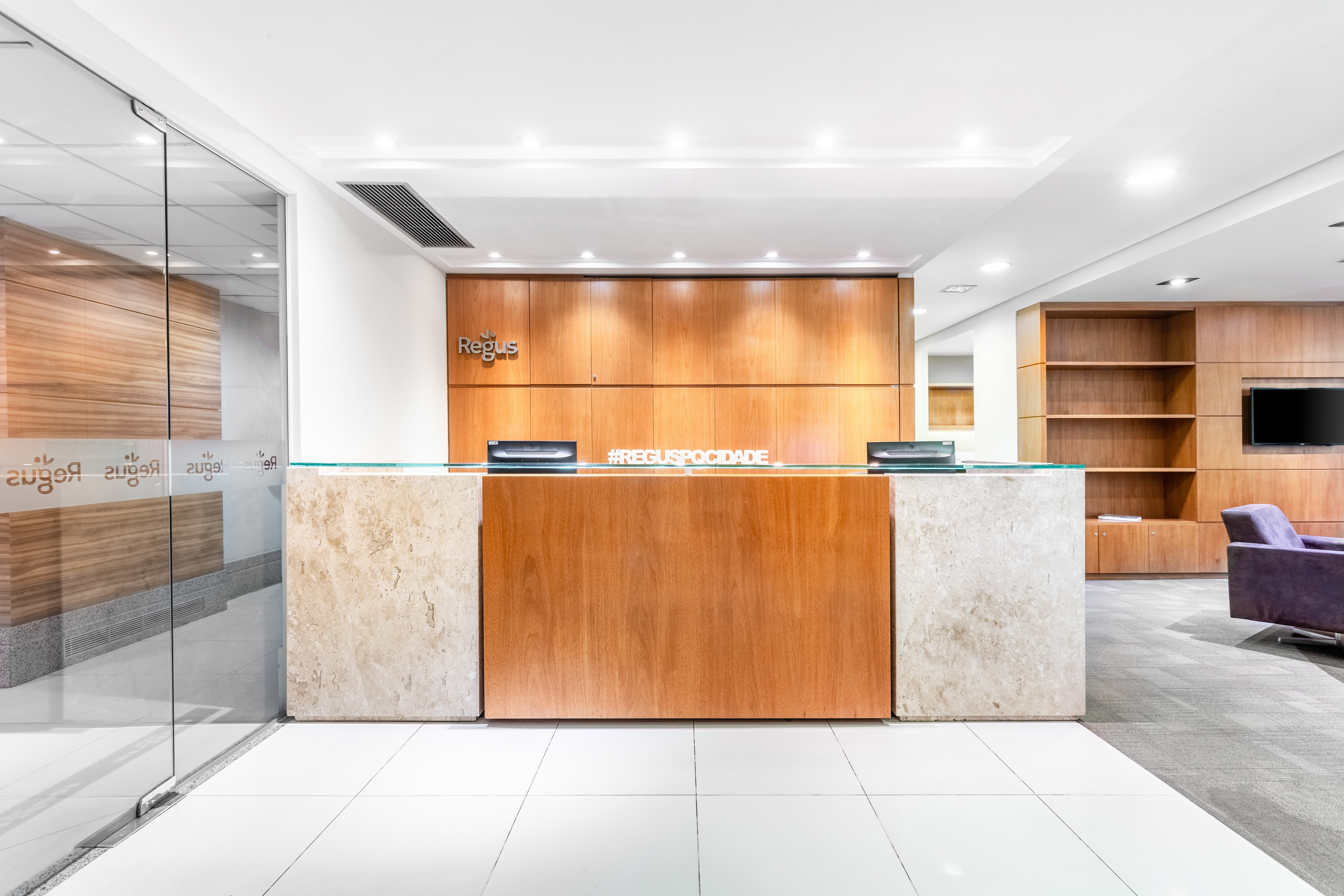 Regus - Brasilia, Parque Cidade Corporate - Asa Sul image 2