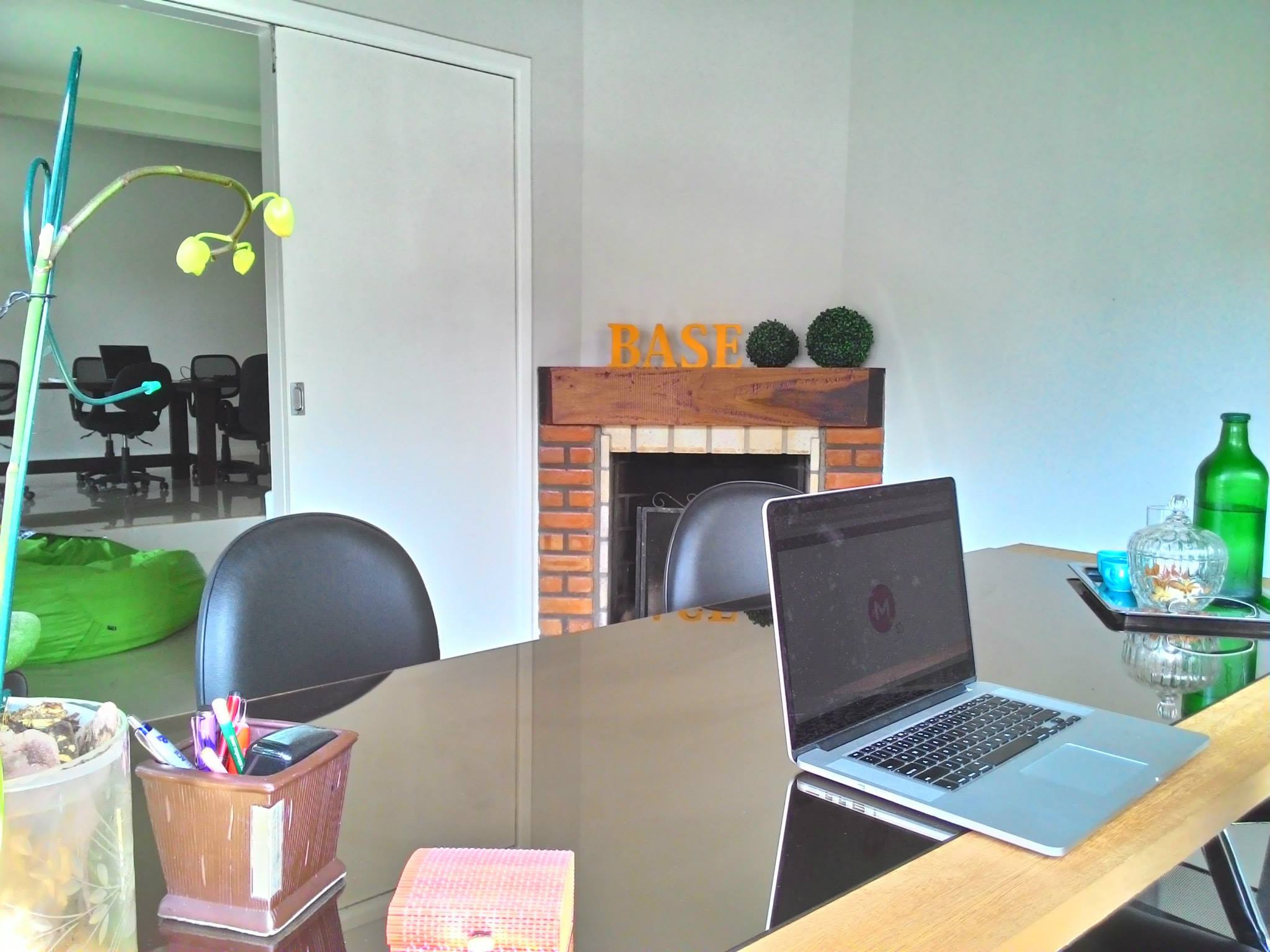 Base Coworking image 3