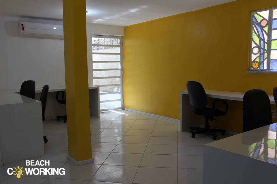 Beach Coworking image 3