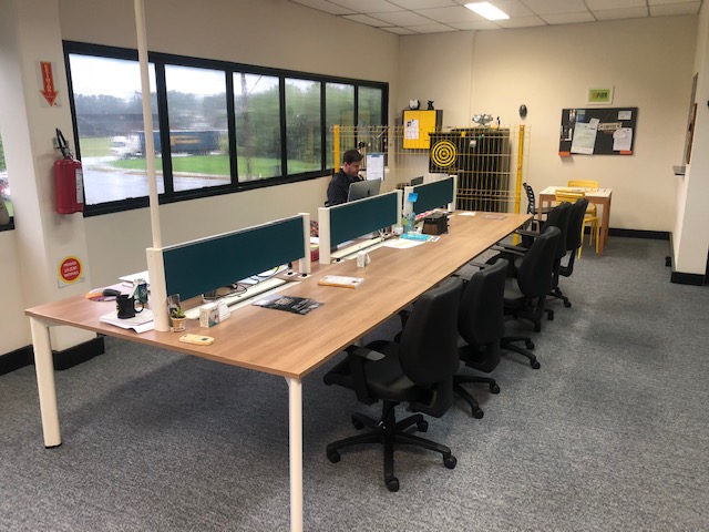 TreeCom Coworking Industrial image 5