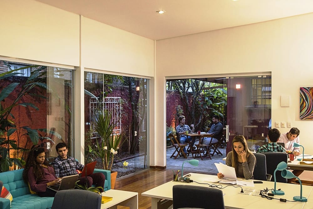 Casa Vermelhia Coworking image 5