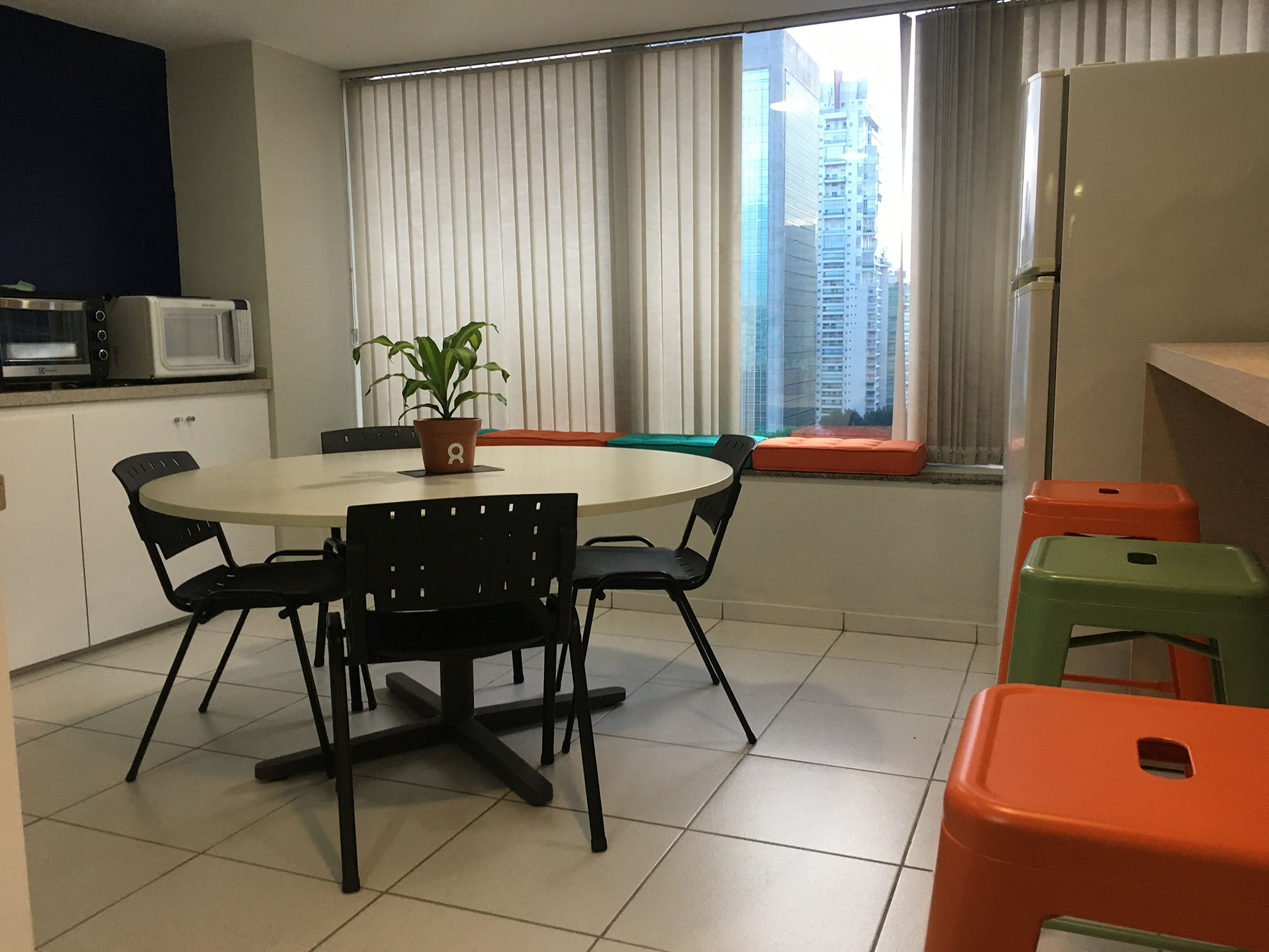 Oficina Coworking image 3