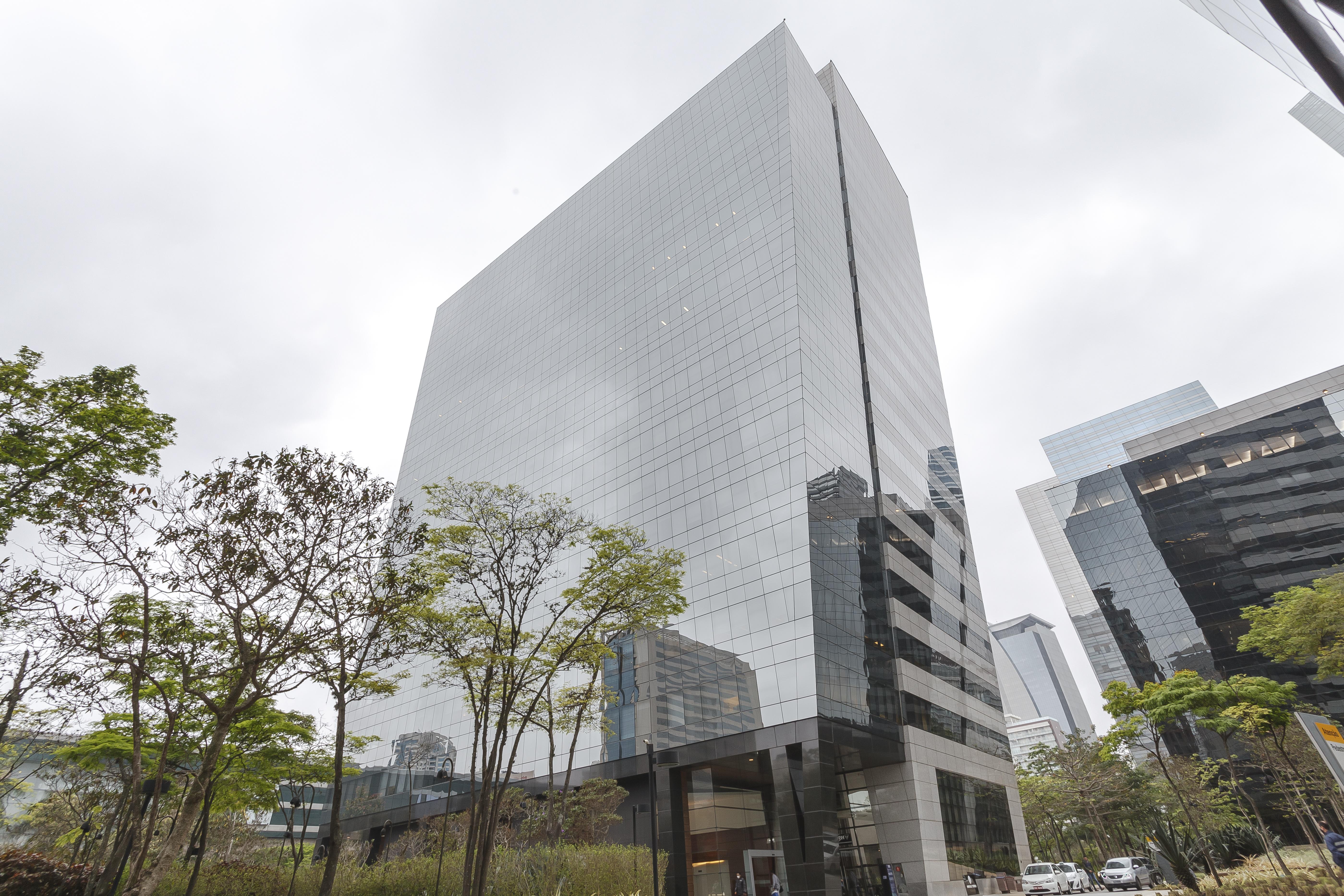 Regus - Sao Paulo Rochavera - Morumbi image 1