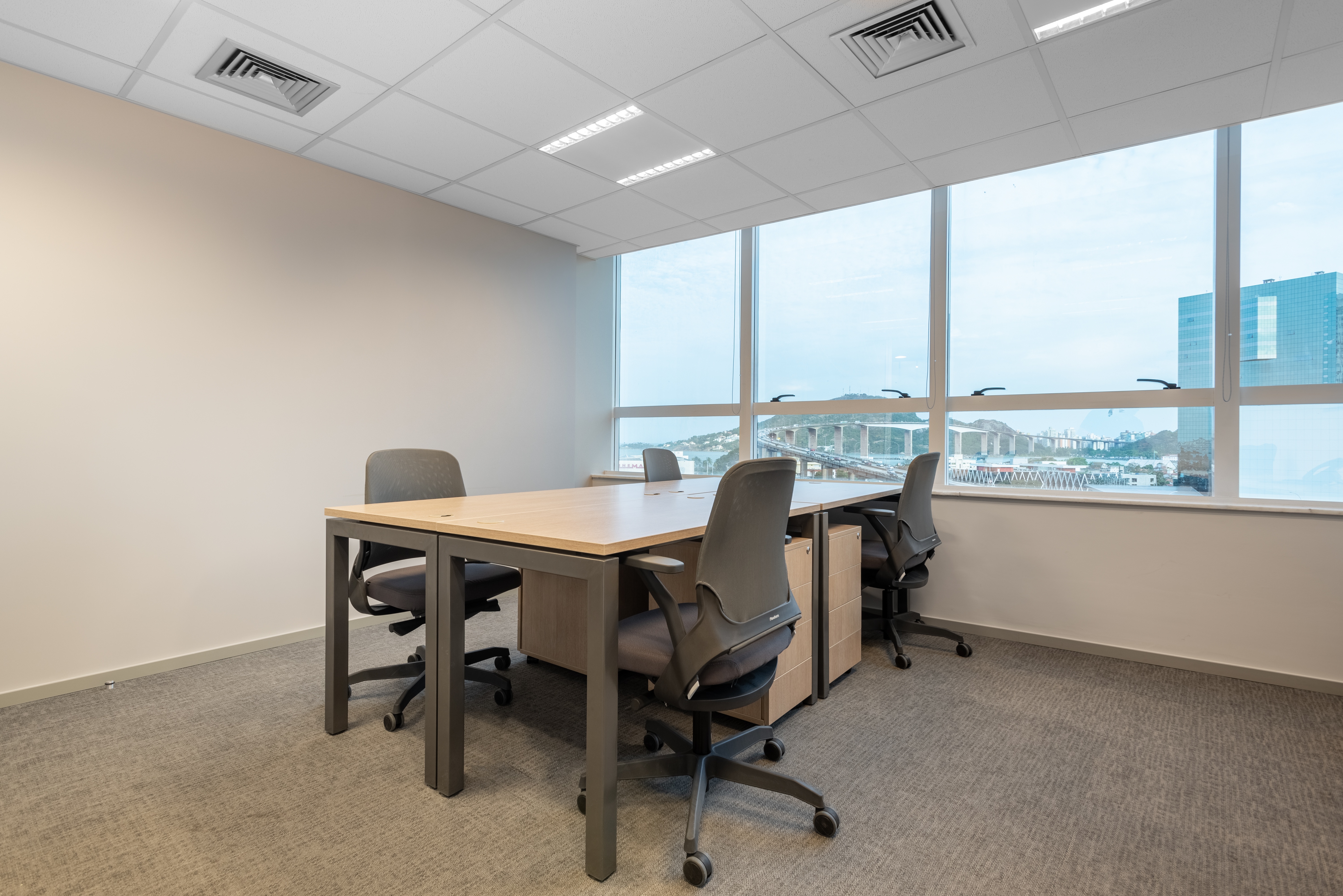 Regus - Vitoria, Work Center 2 – 8th floor image 3