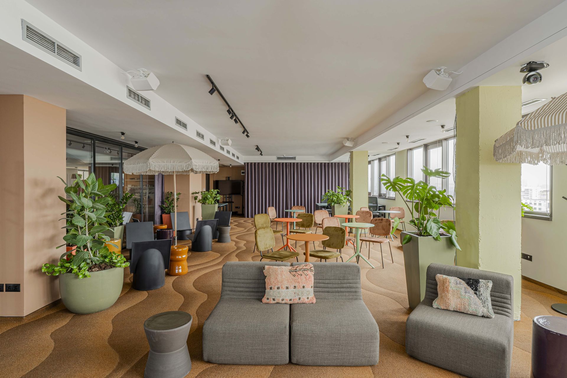 WorkNomads Coworking image 3