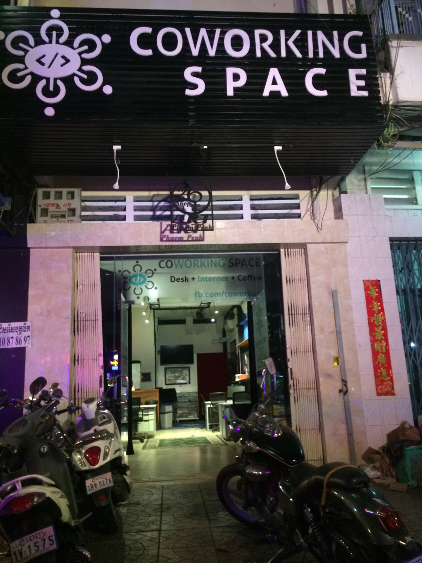 Cowork ArtShop image 3